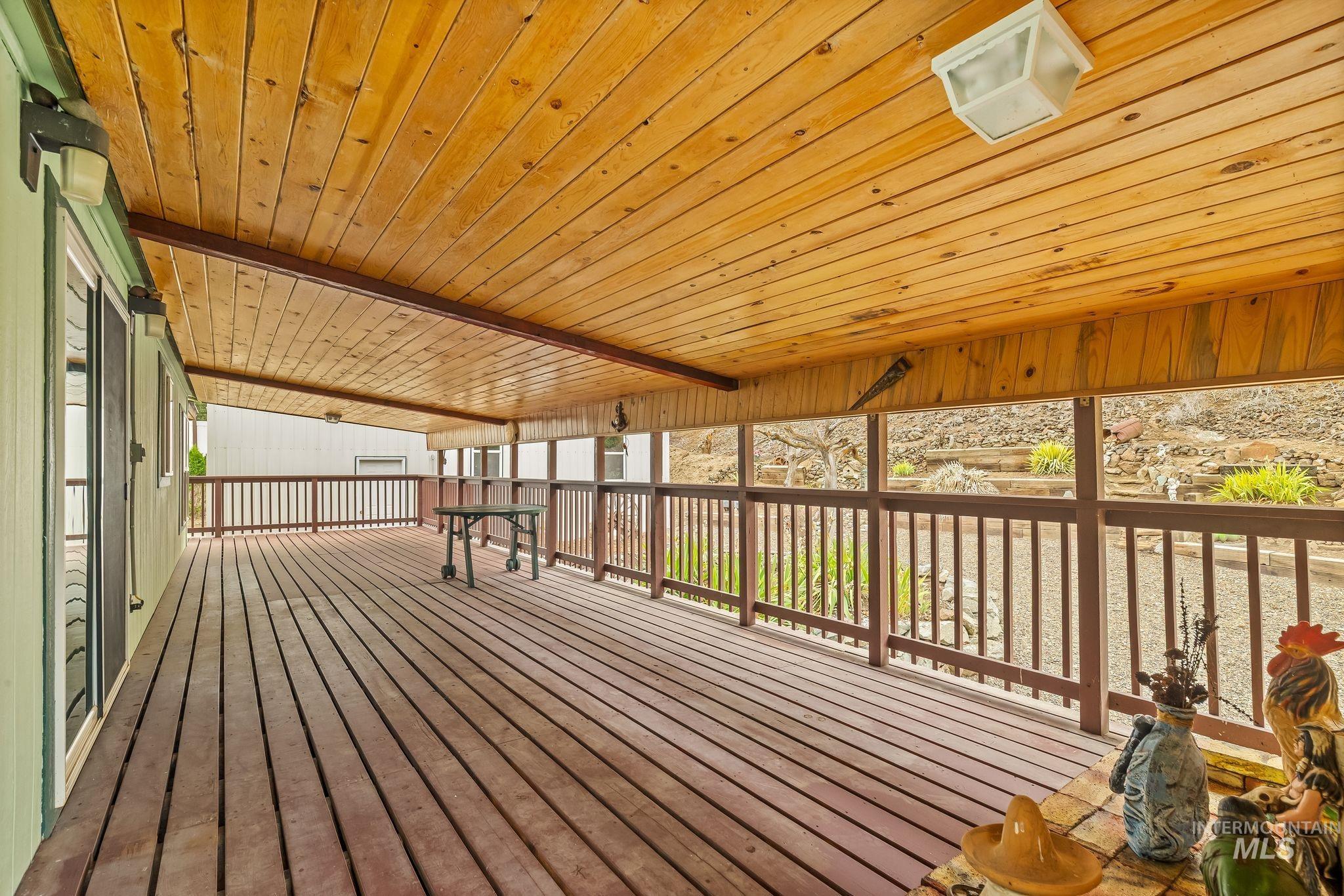 31018 Snake River Rd Property Photo 25