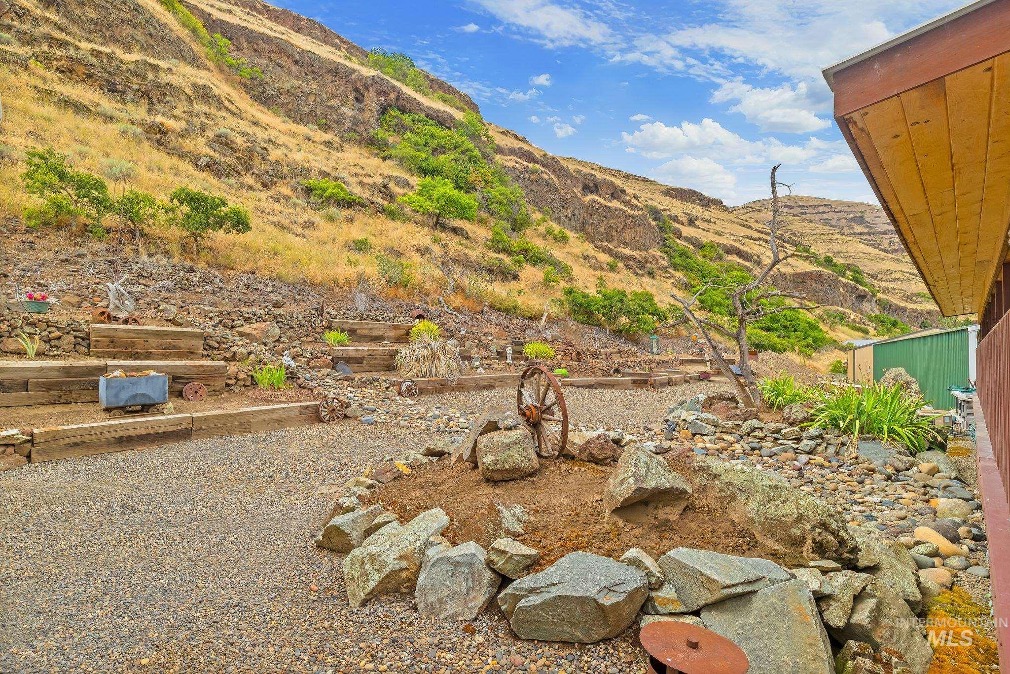 31018 Snake River Rd Property Photo 29