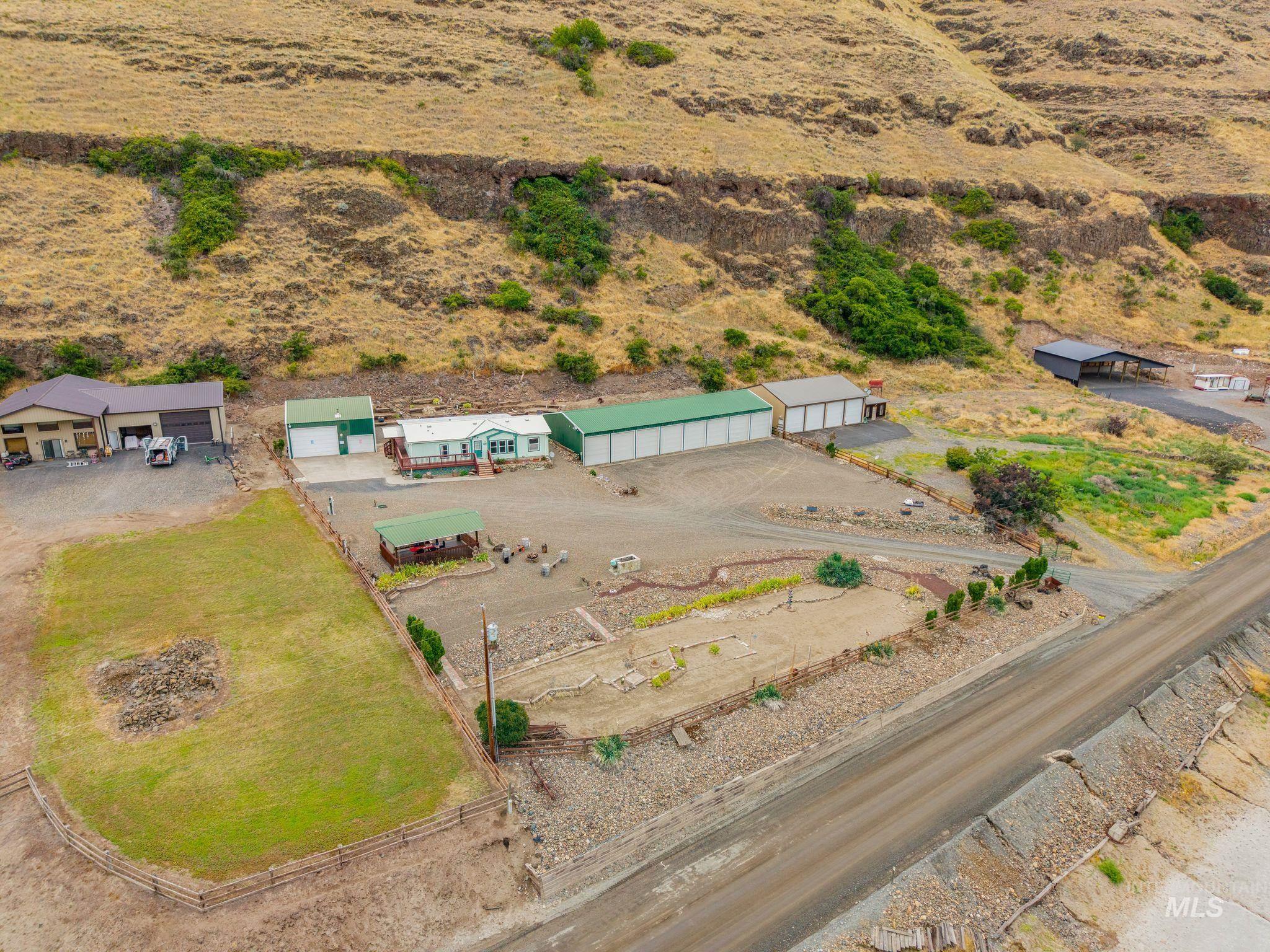 31018 Snake River Rd Property Photo 44