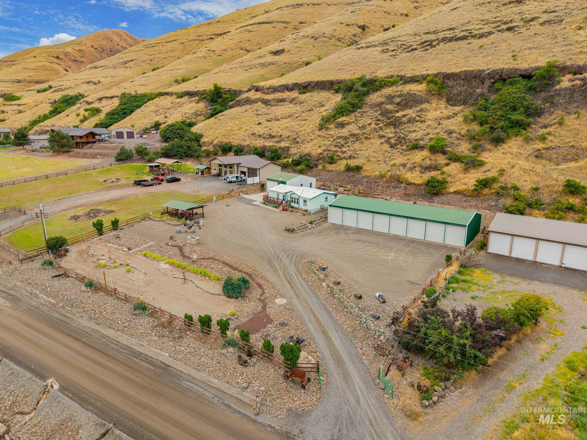 31018 Snake River Rd Property Photo 47