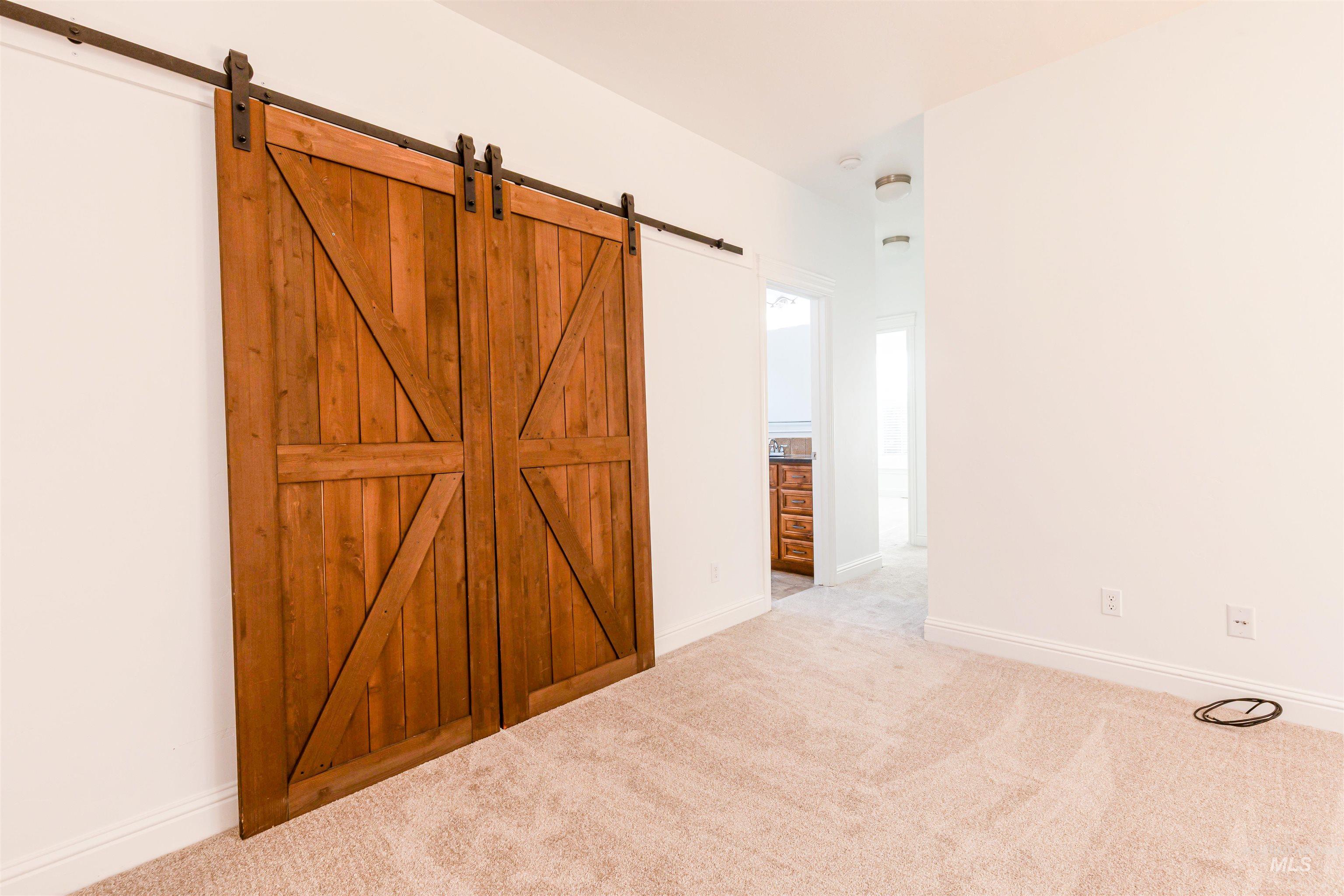 1649 Mustang Mesa Place Property Photo 9