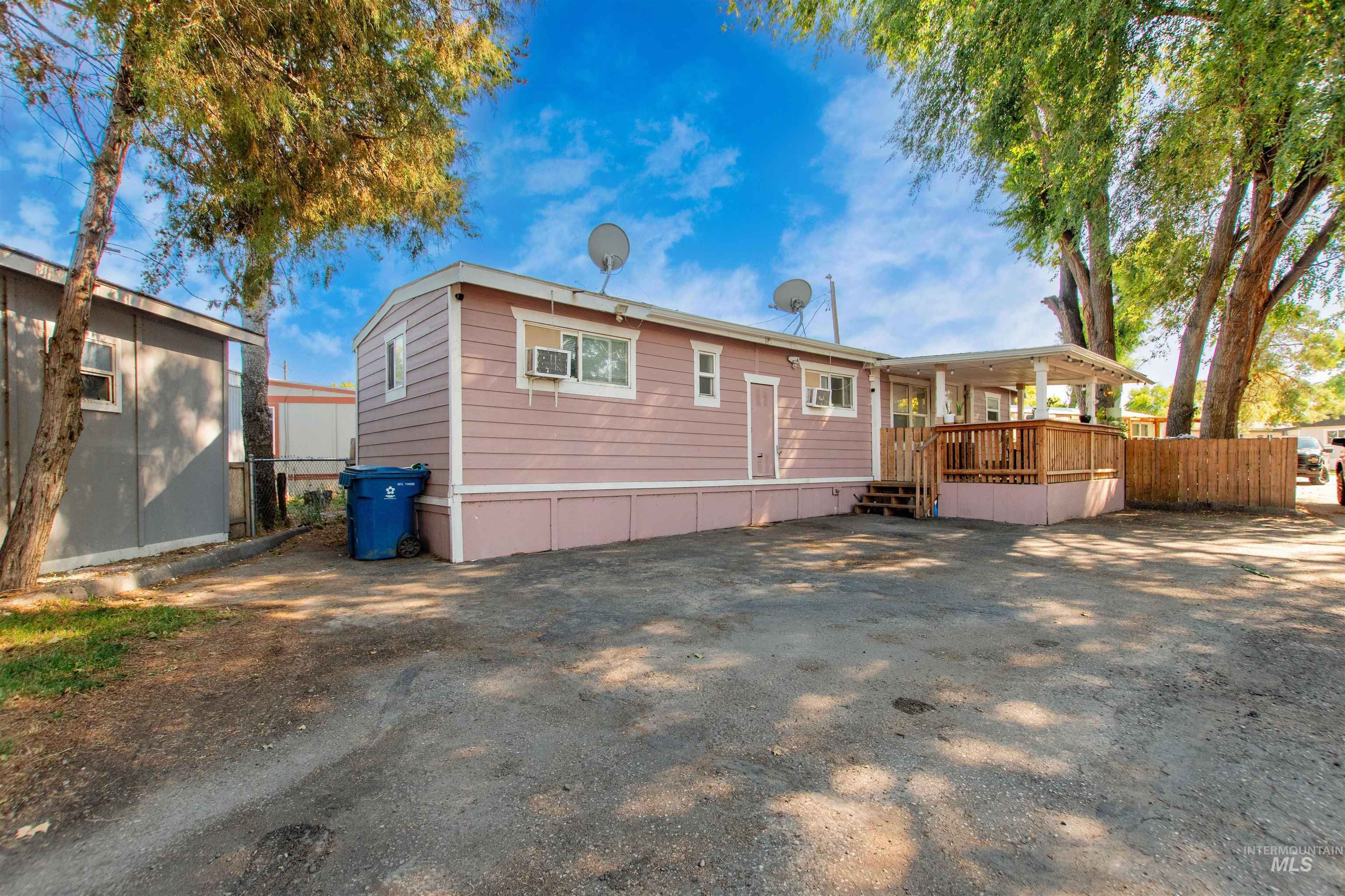 11191 W Lodge Pole Drive Property Photo 3