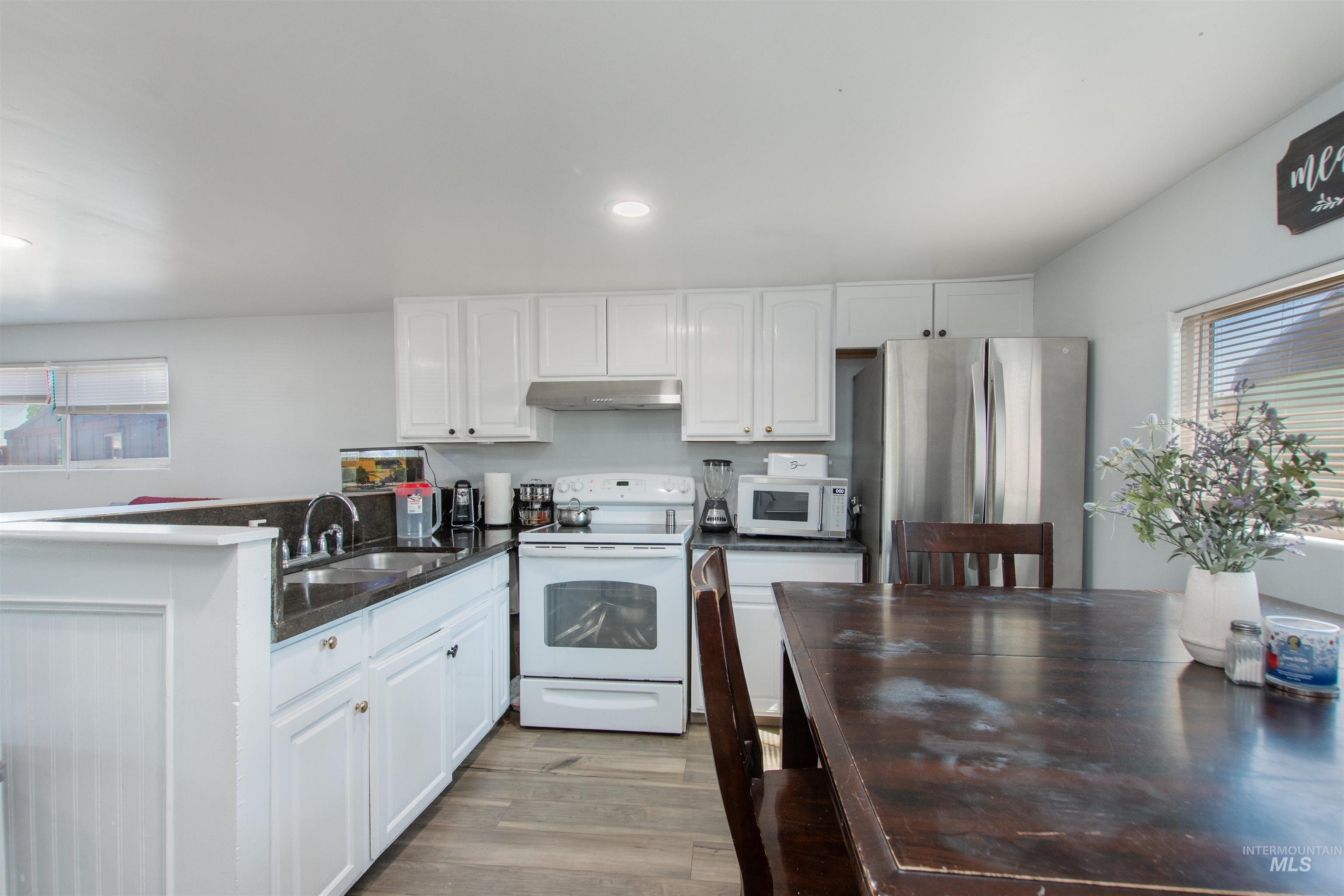 11191 W Lodge Pole Drive Property Photo 15