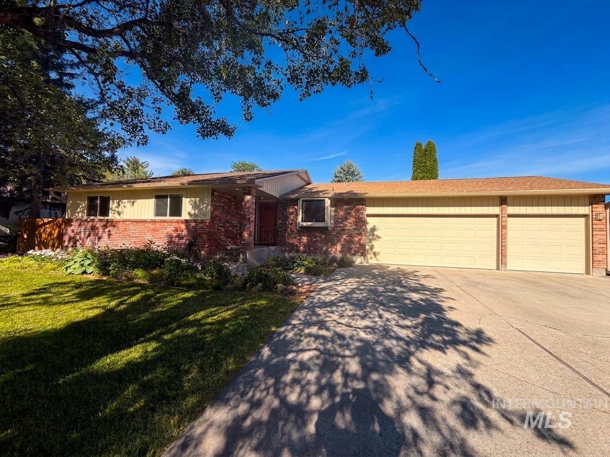 1205 Galena Drive Property Photo 1