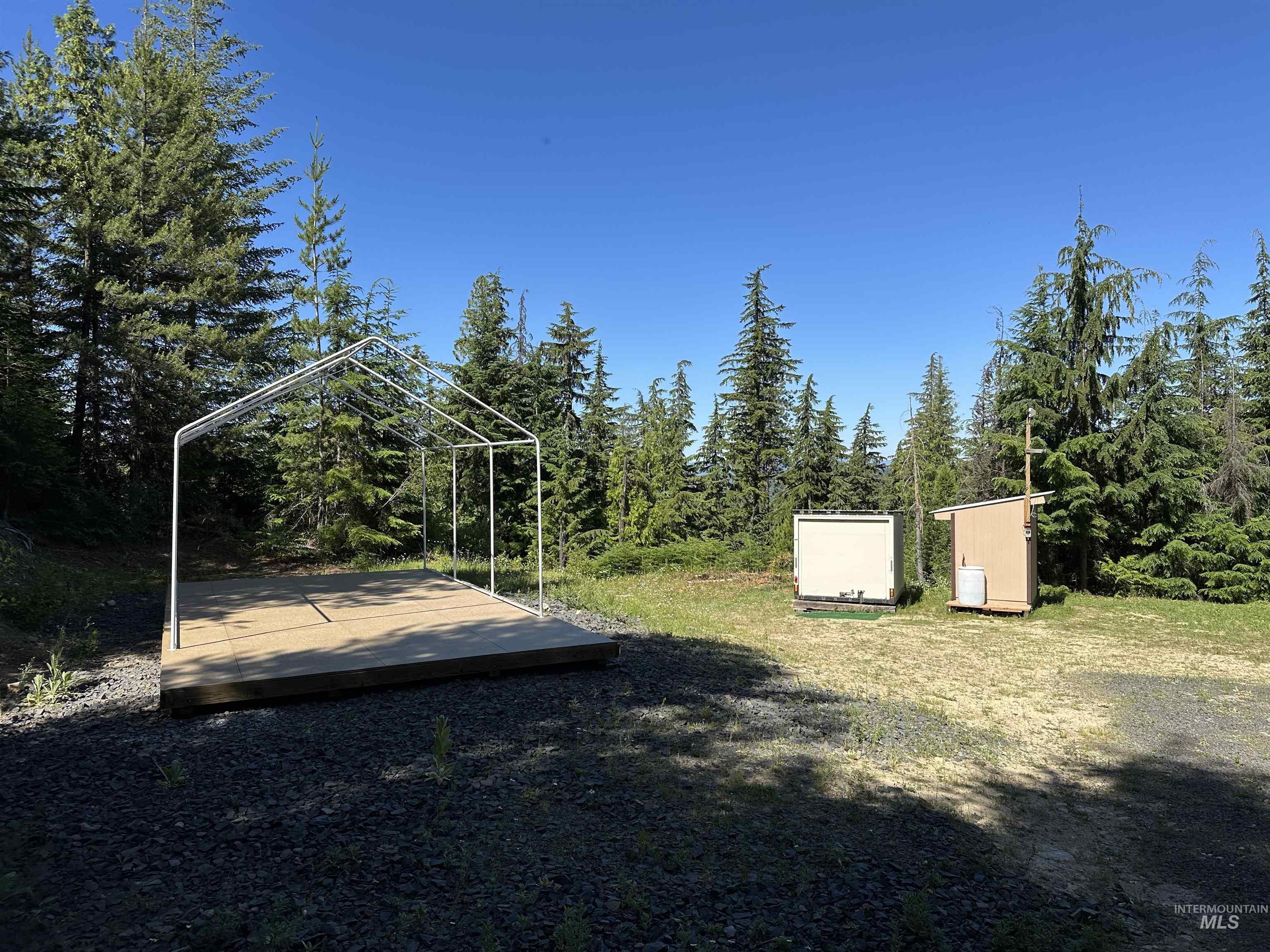 1522 N Alpine Property Photo 9