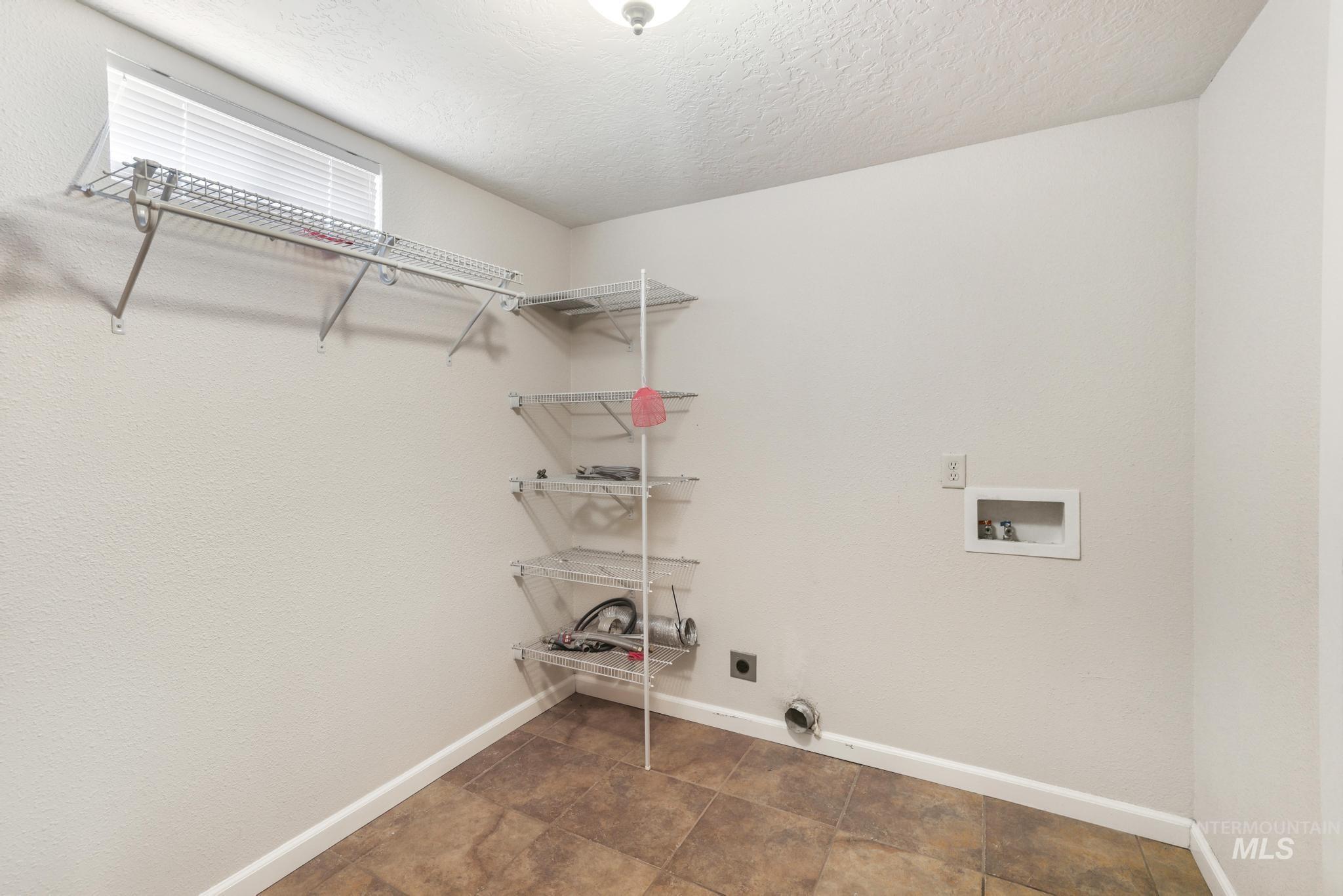 534 16th St Property Photo 20