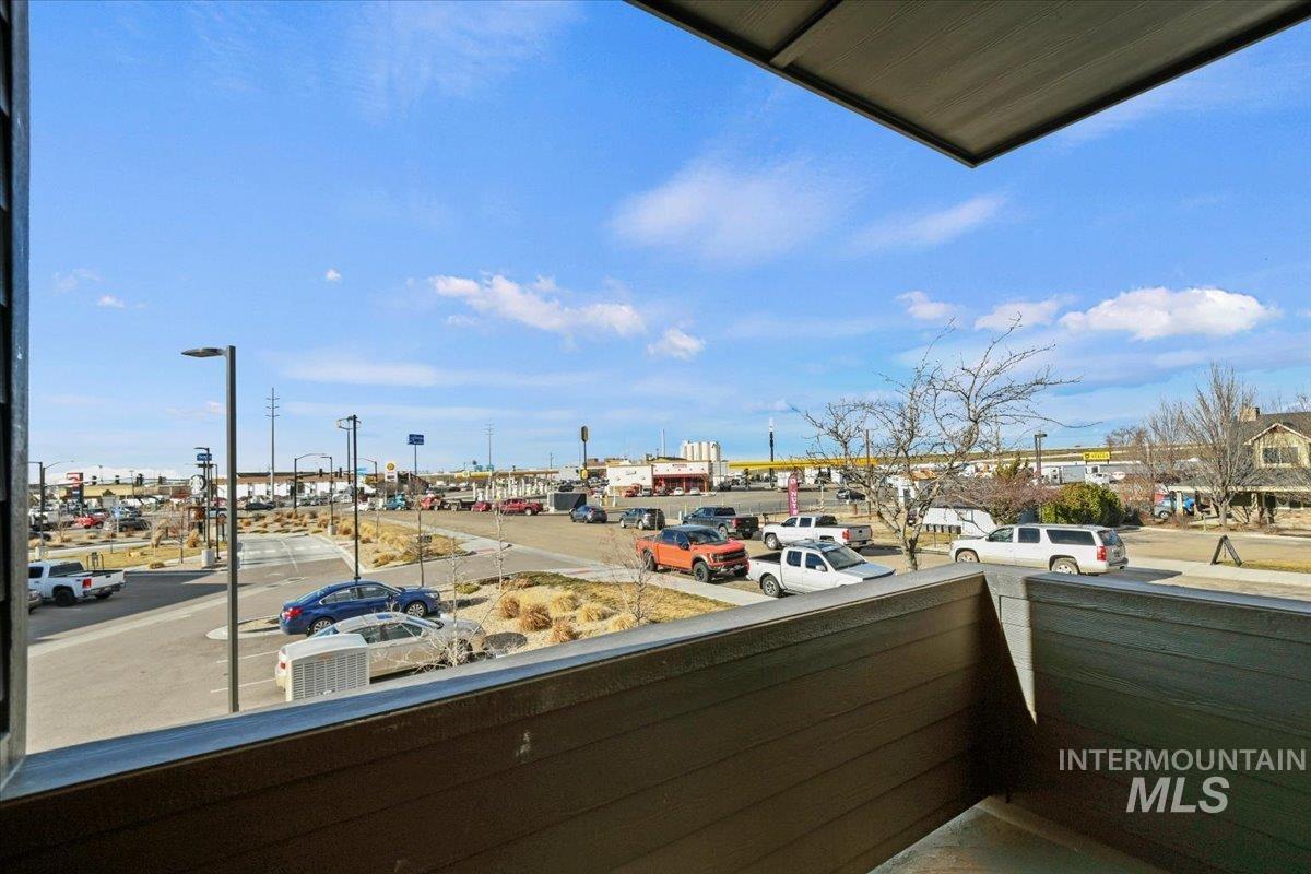 505 N Lucy Lane Property Photo 10