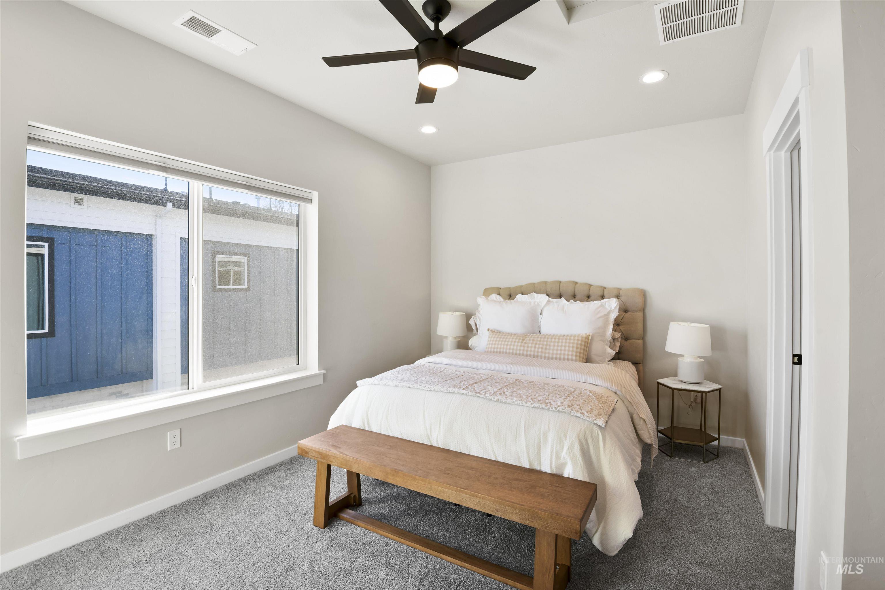 505 N Lucy Lane Property Photo 31