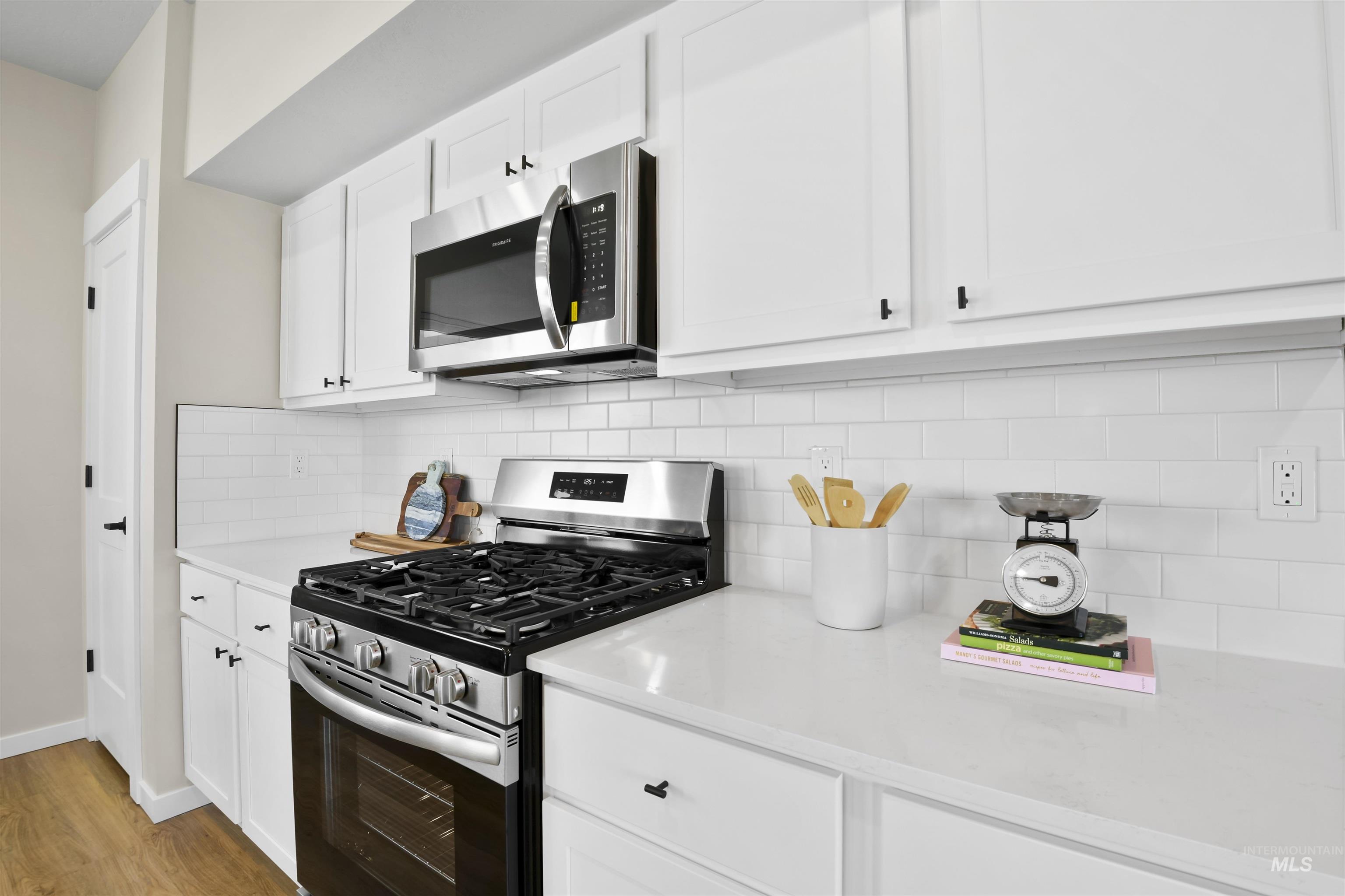 512 N Lucy Lane Property Photo 16