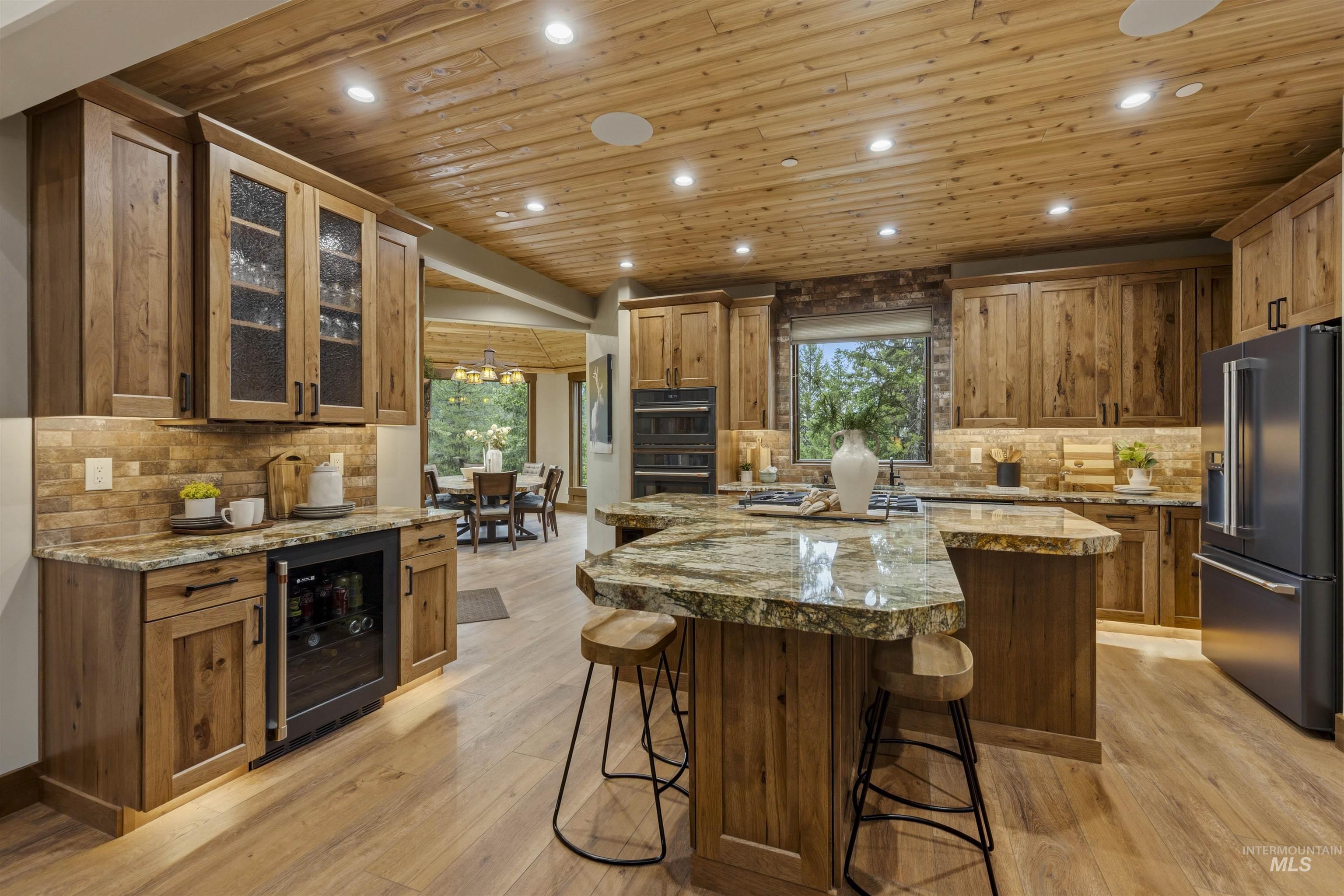 1084 Blackhawk Lake Property Photo 8