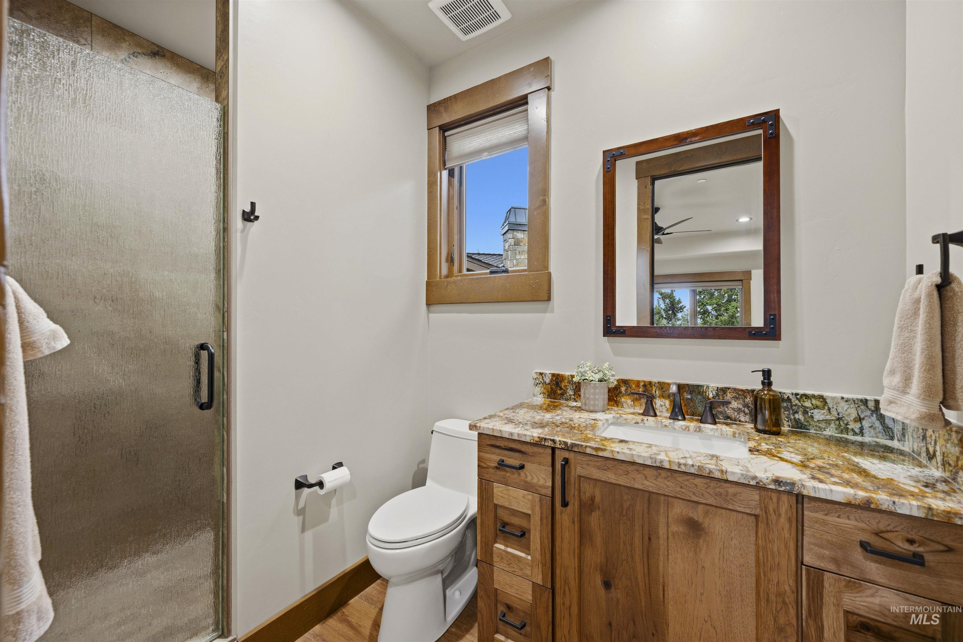 1084 Blackhawk Lake Property Photo 22