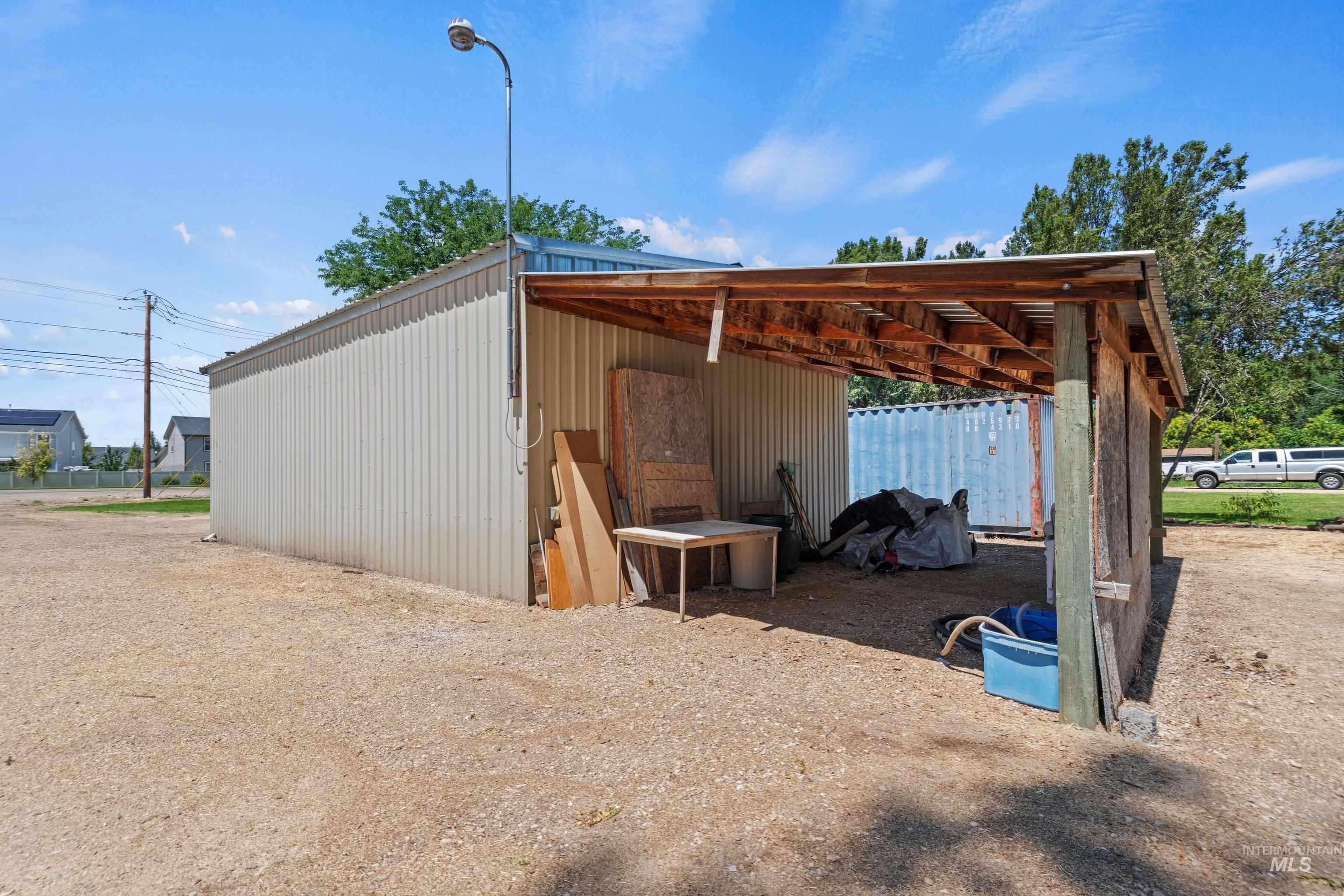 908 N Middleton Rd. Property Photo 29
