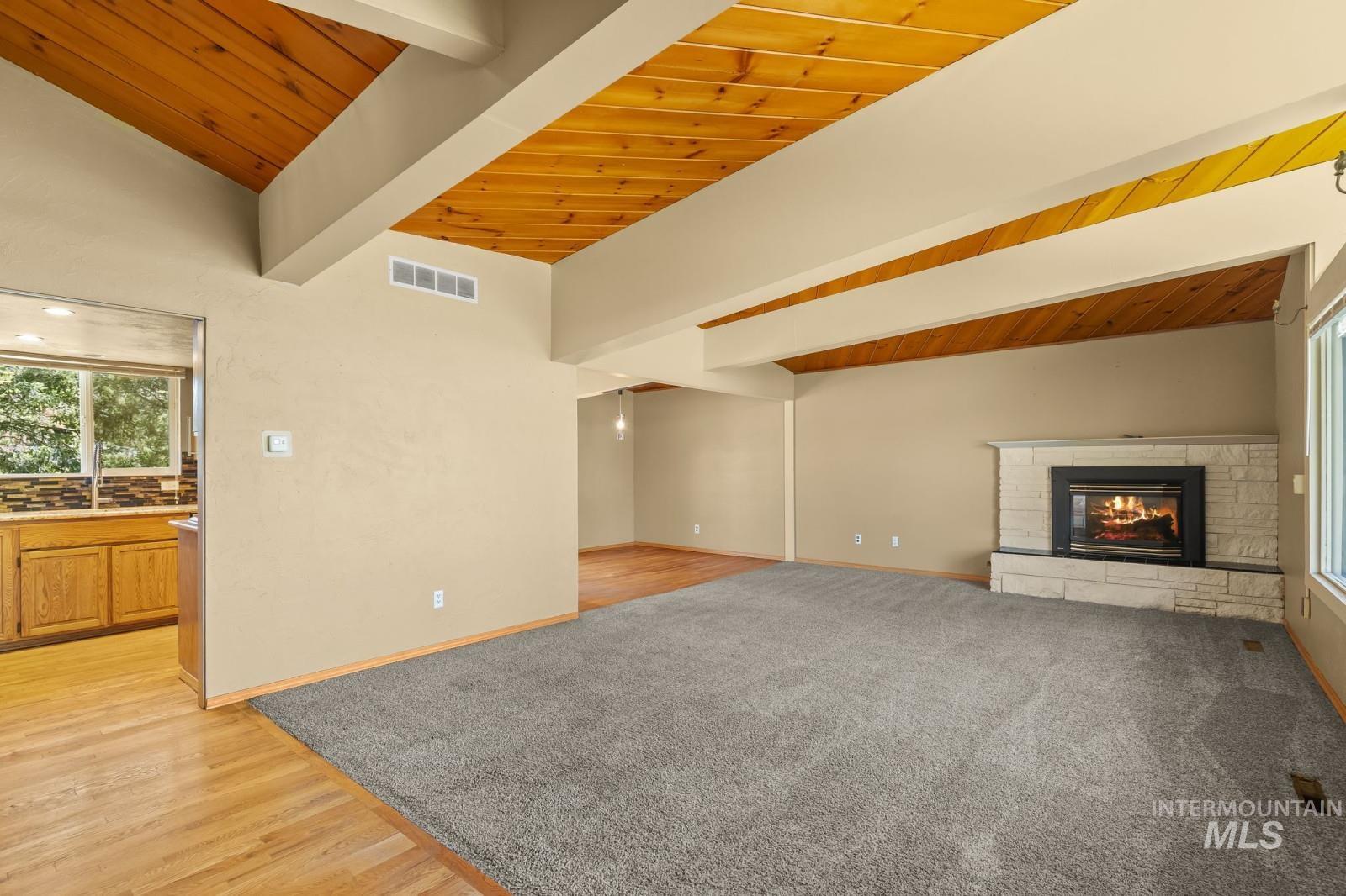 2616 Sunset Drive Property Photo 5