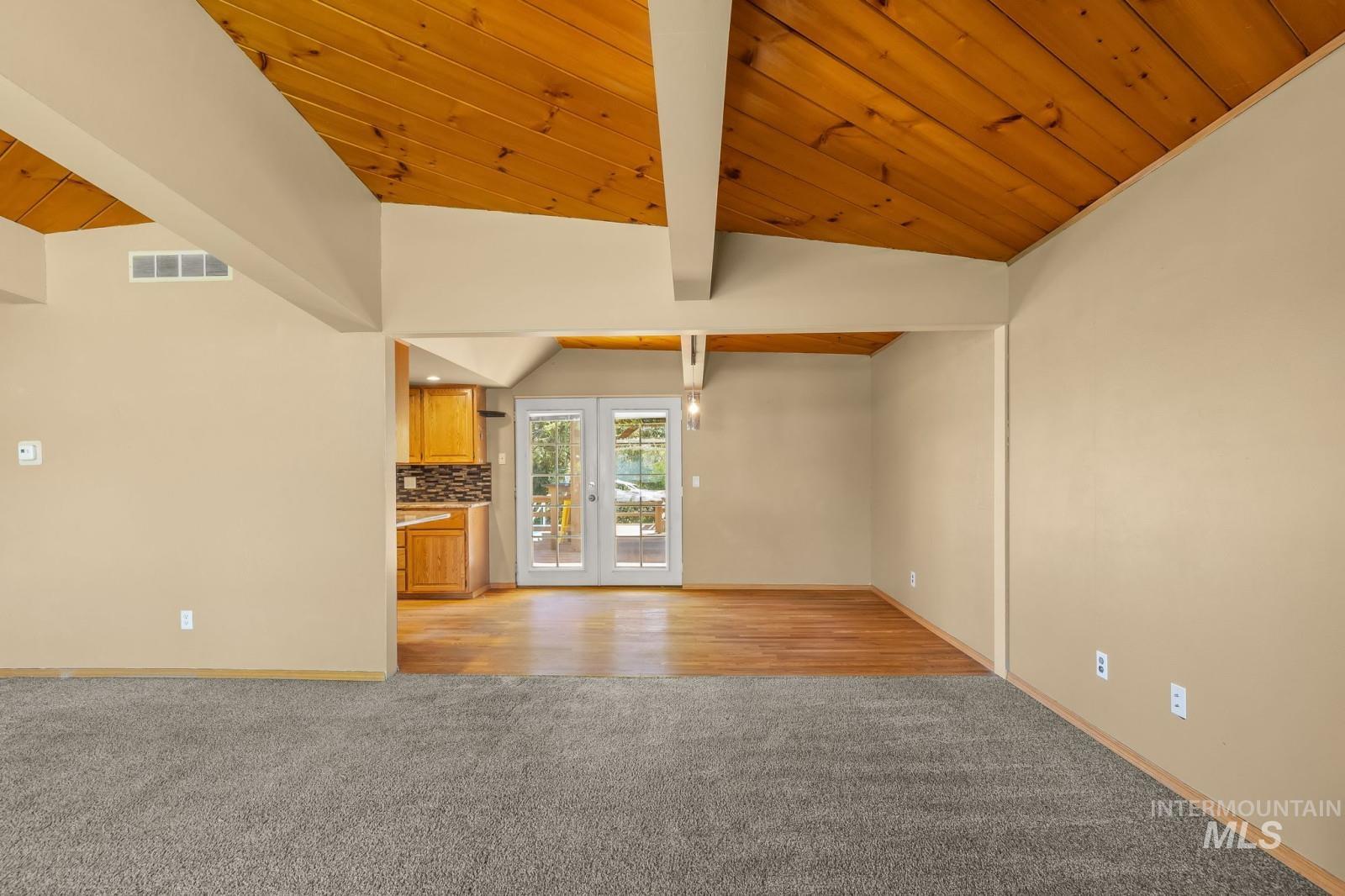 2616 Sunset Drive Property Photo 8