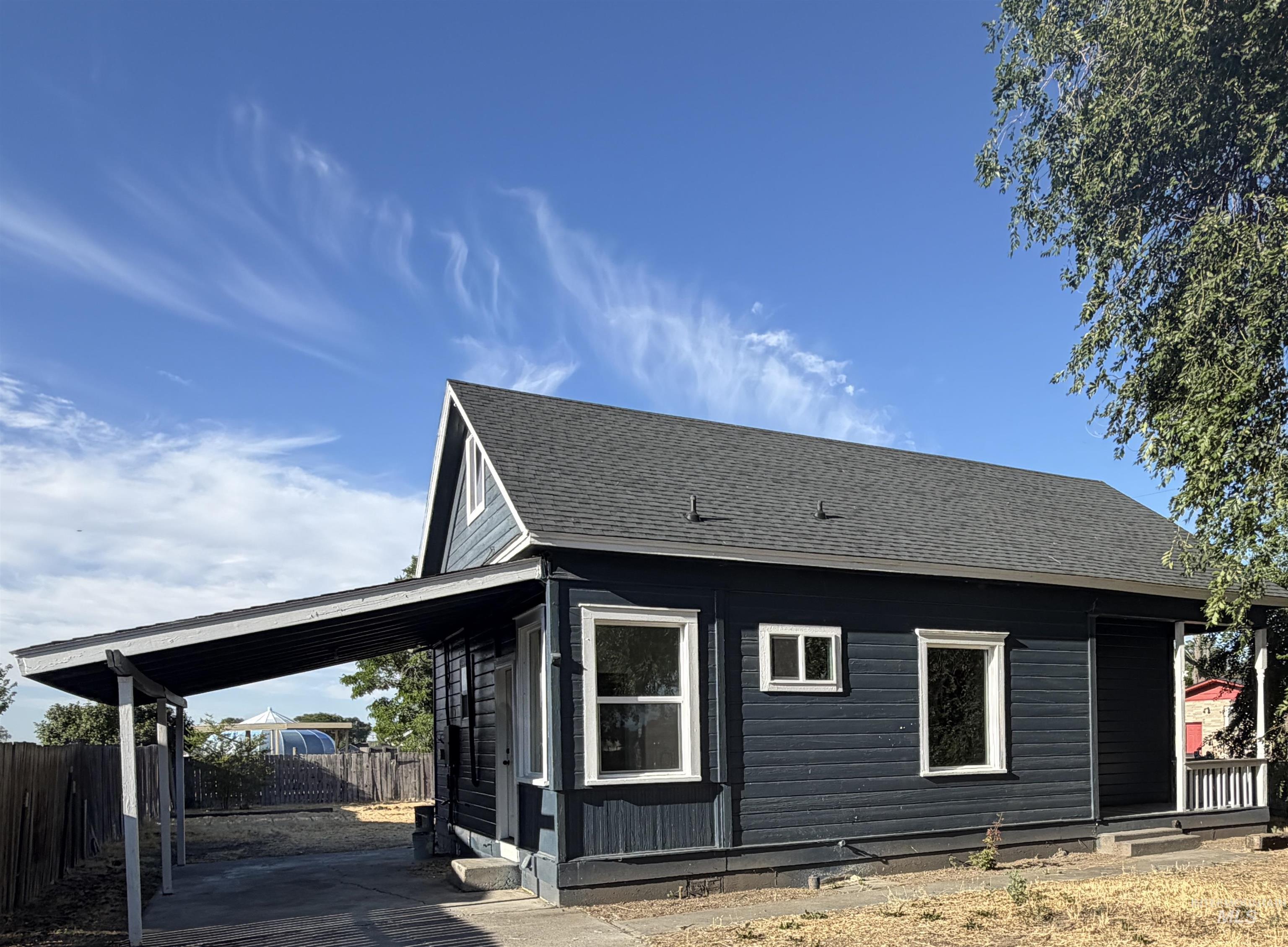 1815 Lincoln Property Photo 1