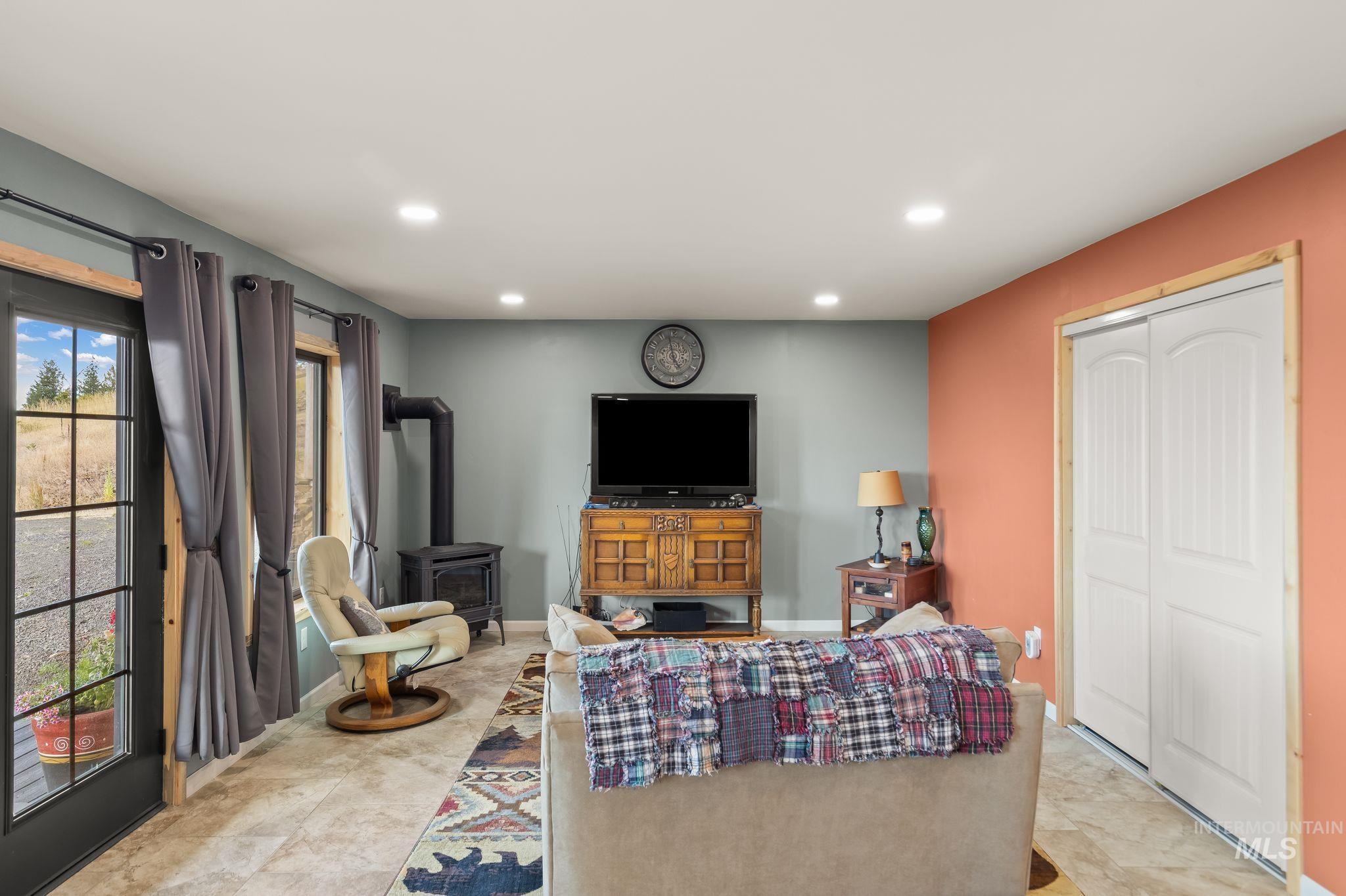 2625 Old White Bird Hill Road Property Photo 37
