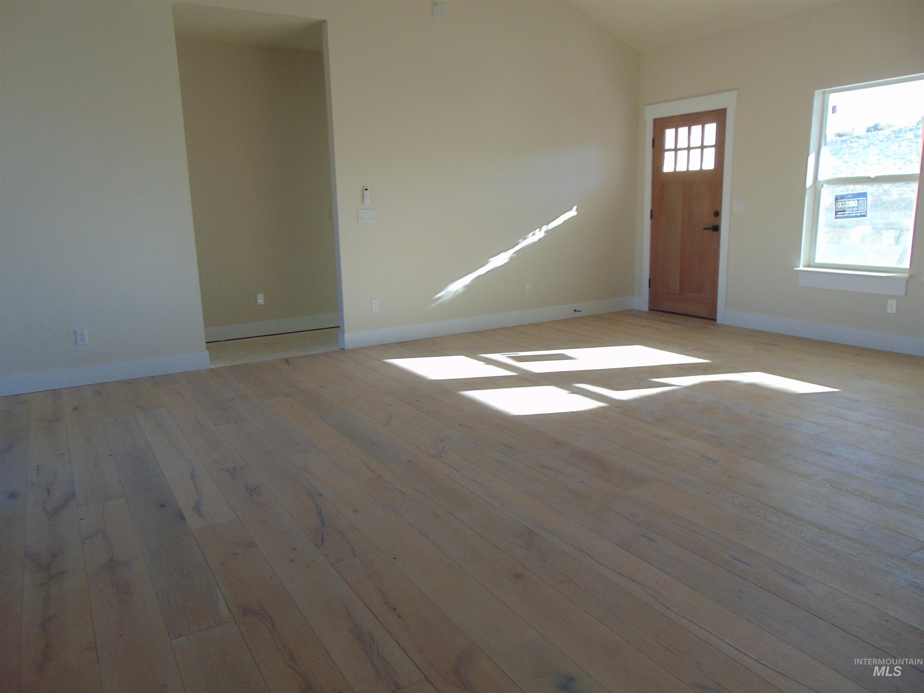 1164 Smith Dr. Property Photo 5