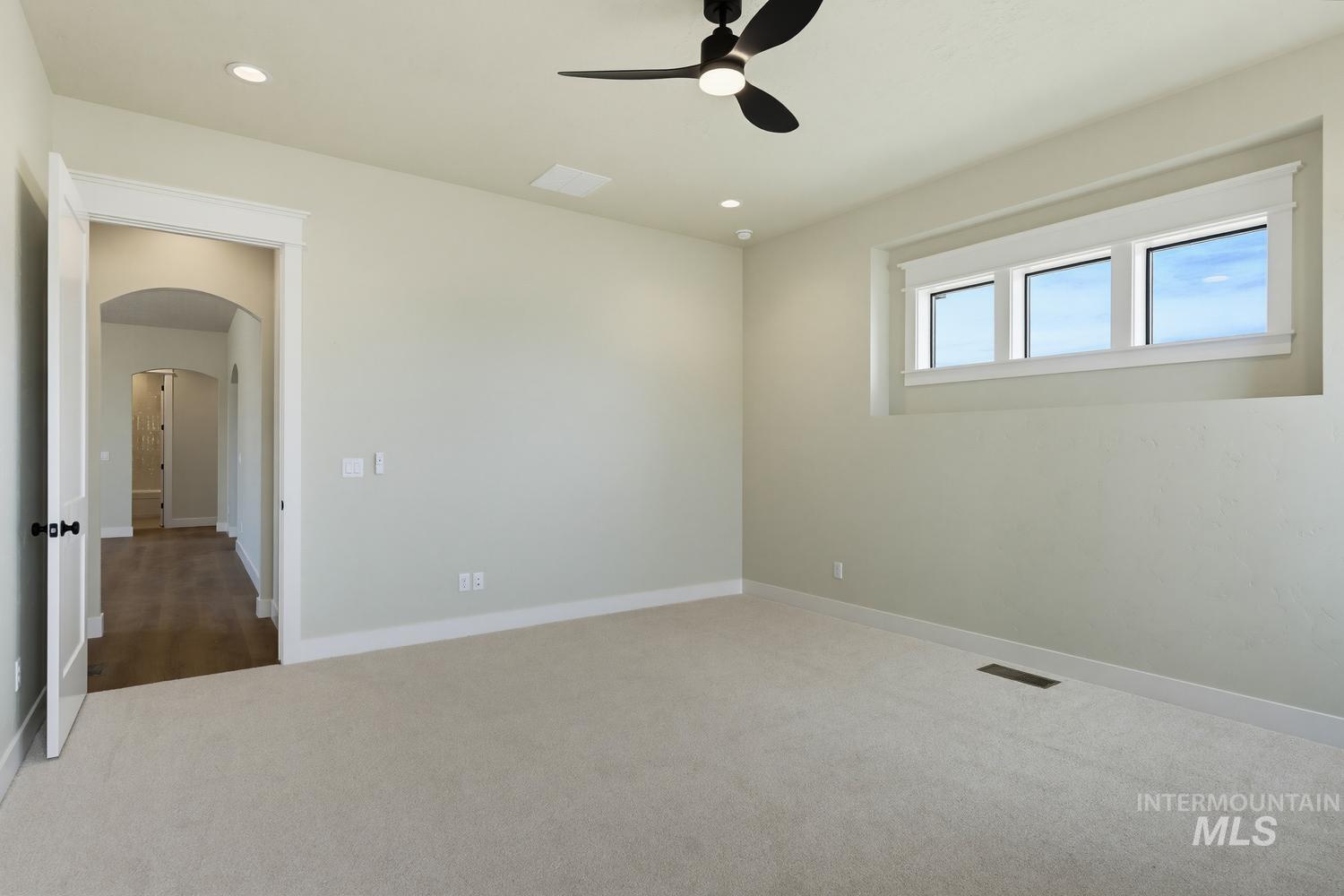 5054 Heritage Dr Property Photo 31