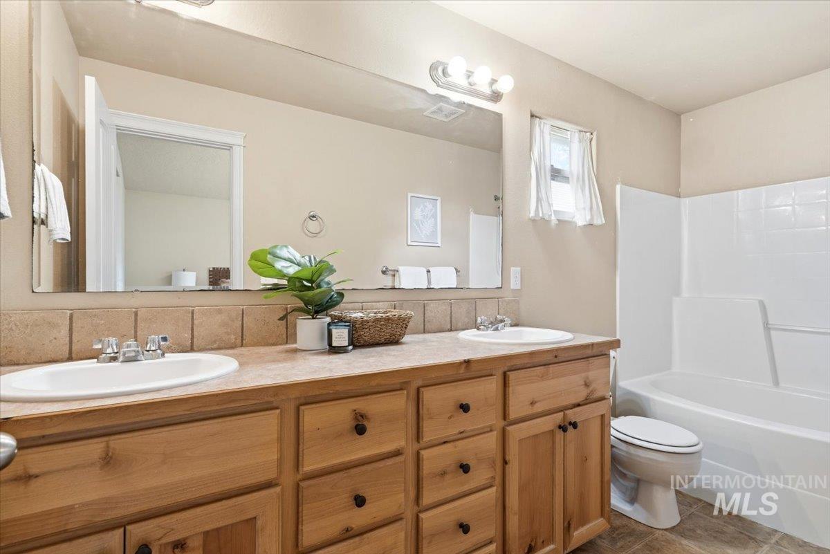 10110 W Holt Property Photo 21
