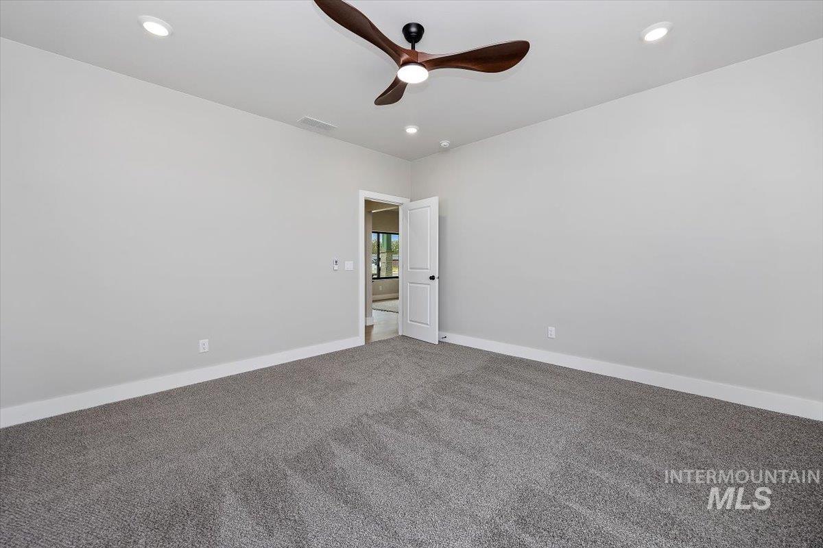 1201 Jade Dr Property Photo 16
