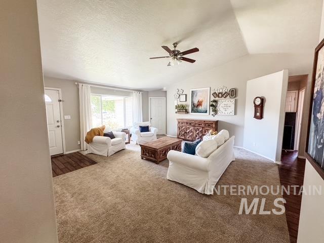 808 O'leary Way Property Photo 6