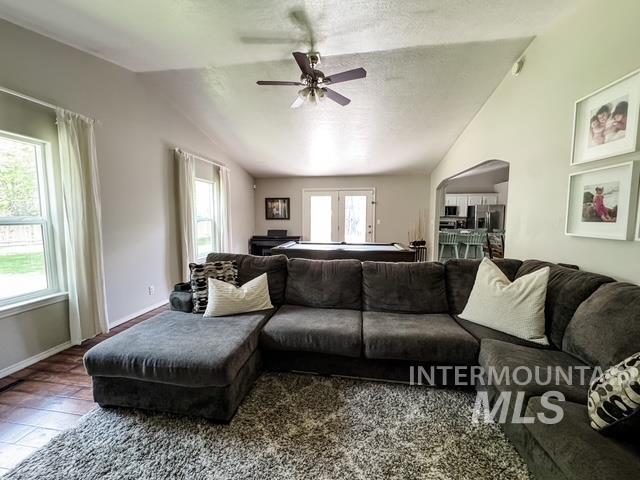 808 O'leary Way Property Photo 8