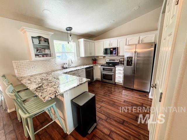 808 O'leary Way Property Photo 14