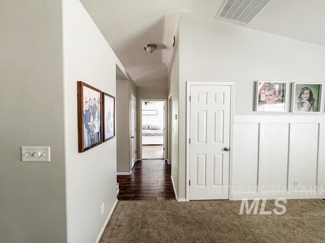 808 O'leary Way Property Photo 15