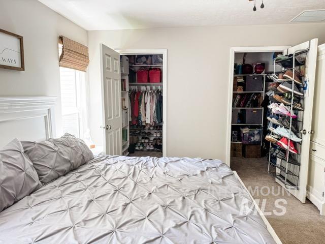 808 O'leary Way Property Photo 22