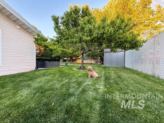 808 O'leary Way Property Photo 34