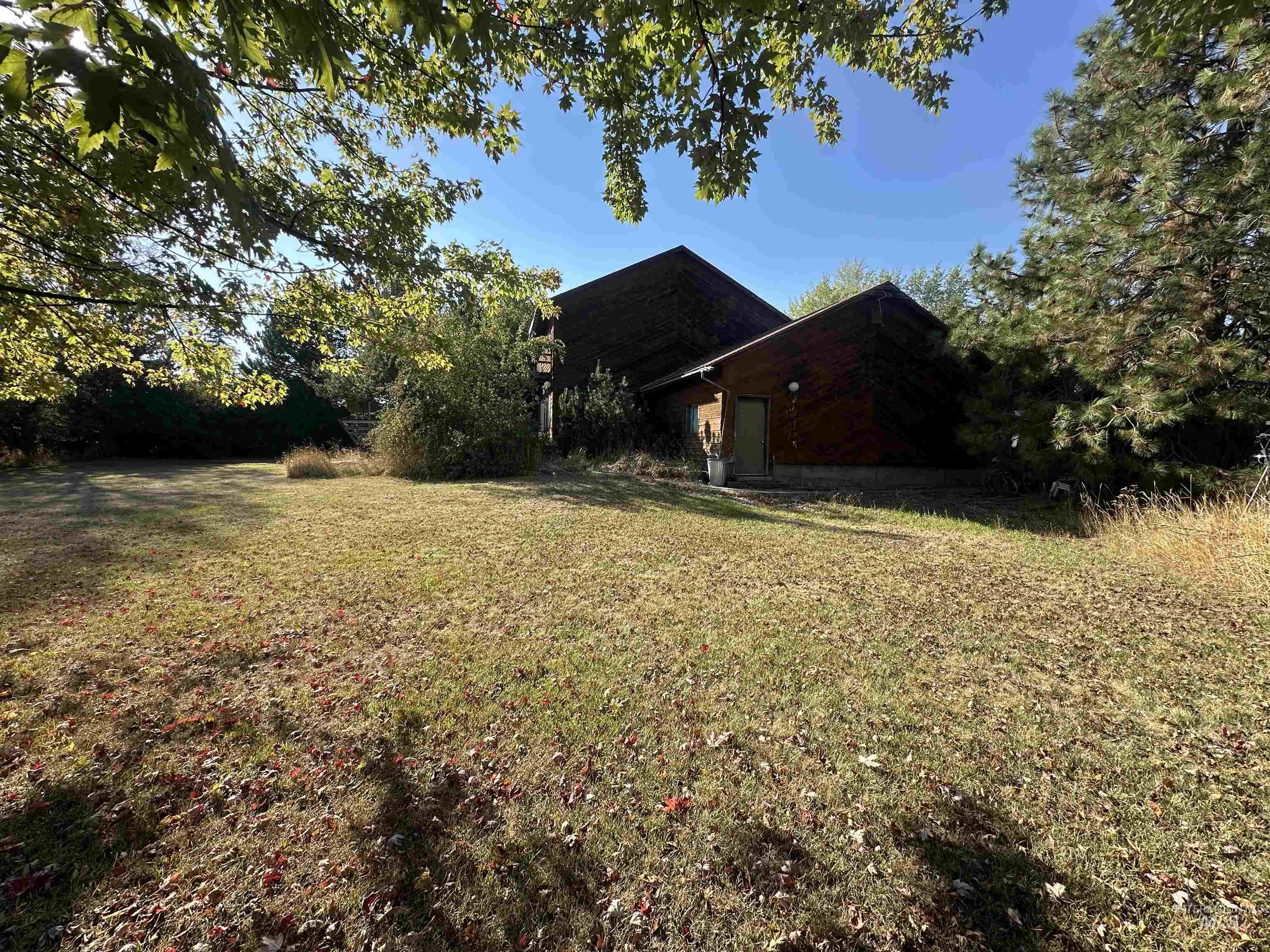 811 Florence Avenue Property Photo 11