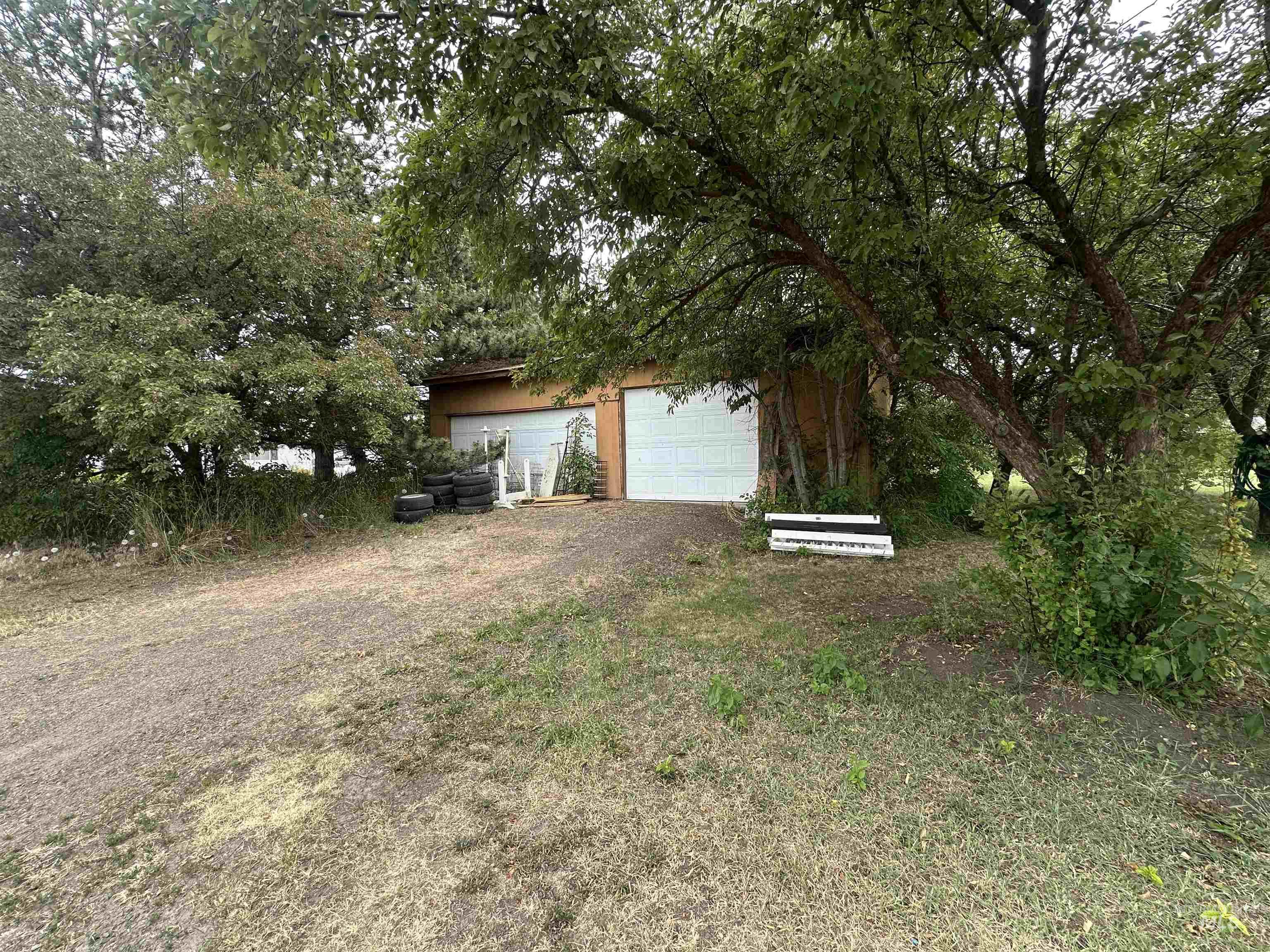 811 Florence Avenue Property Photo 46