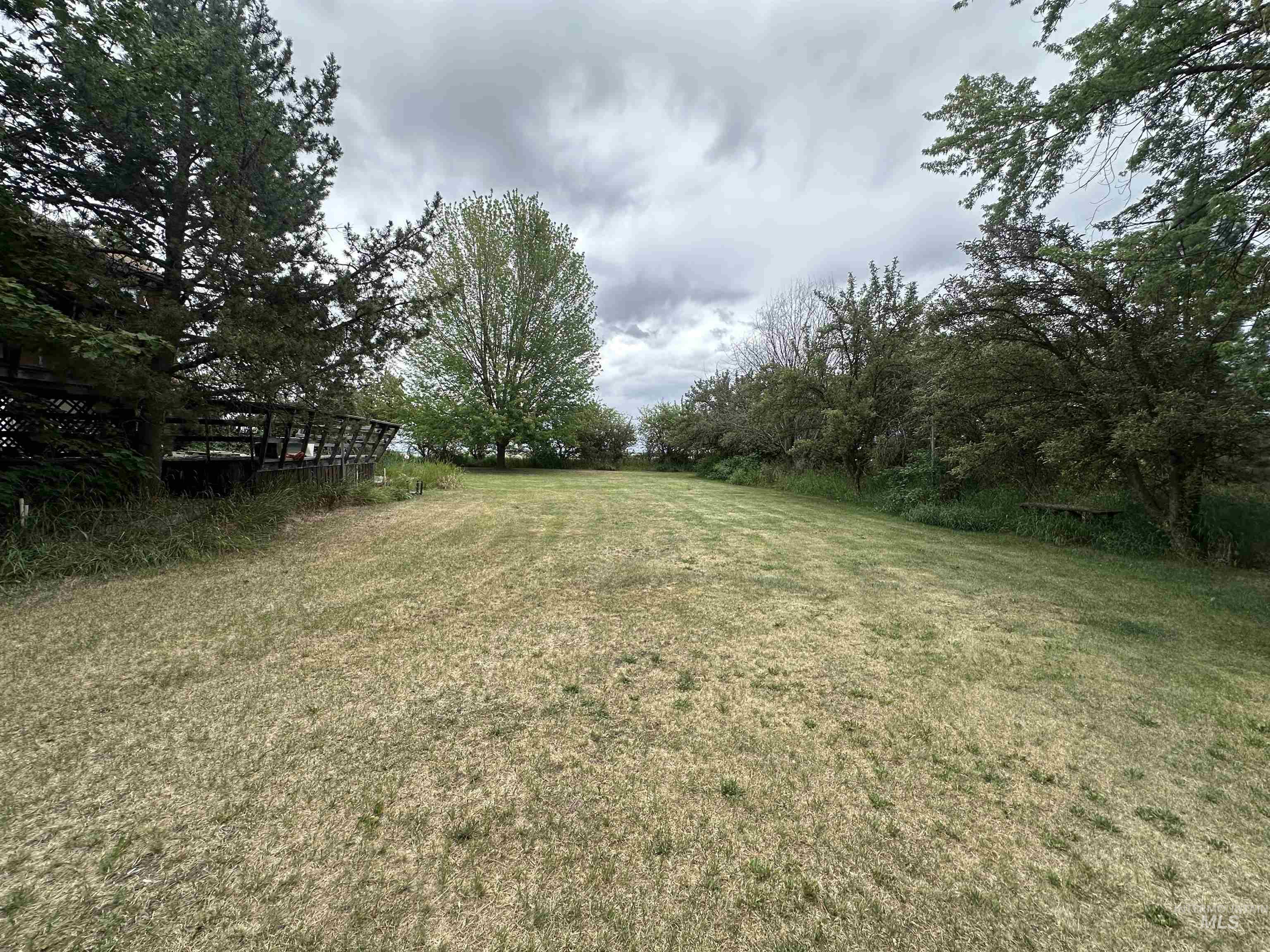 811 Florence Avenue Property Photo 48