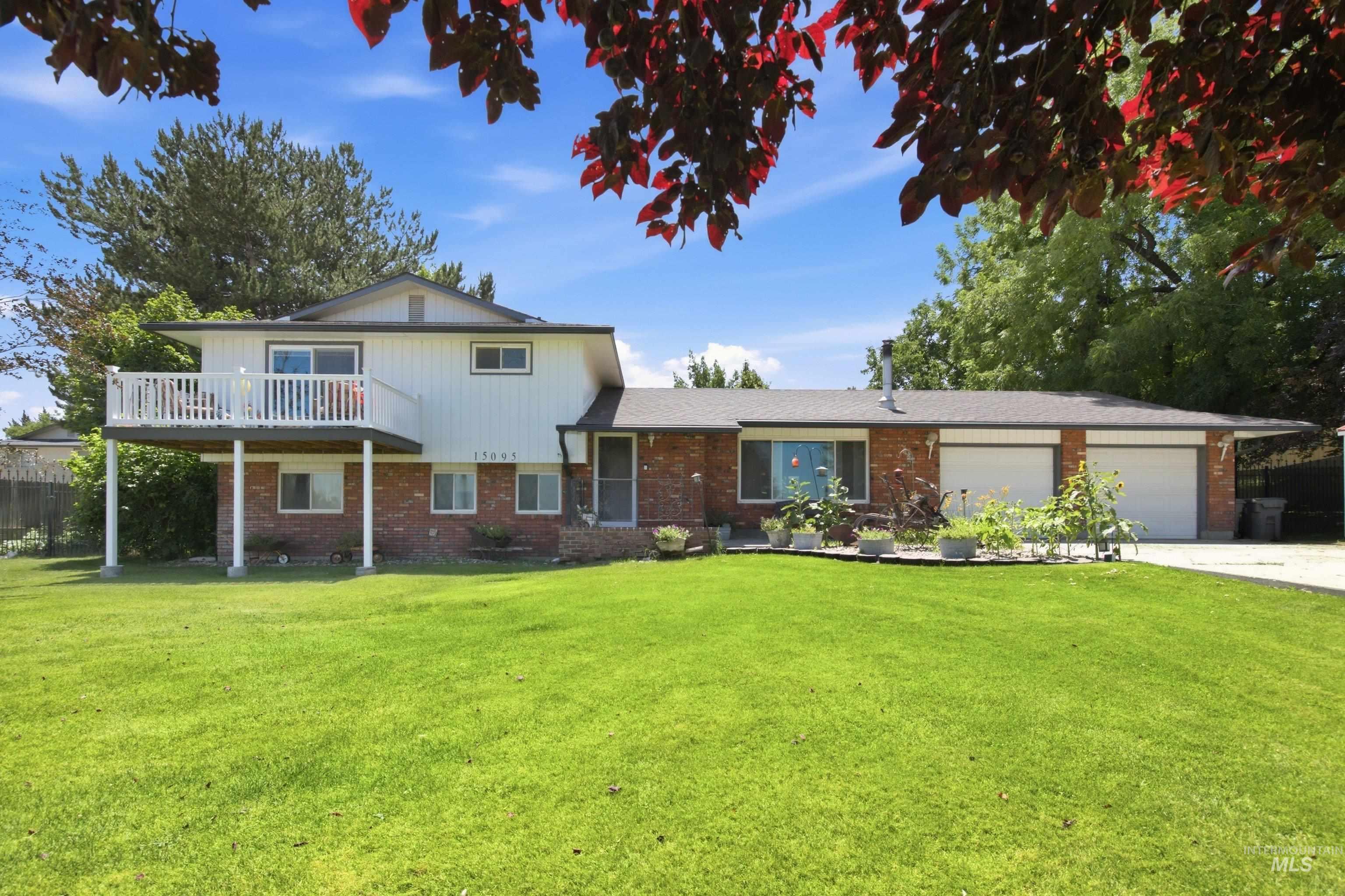 15095 David St Property Photo 2