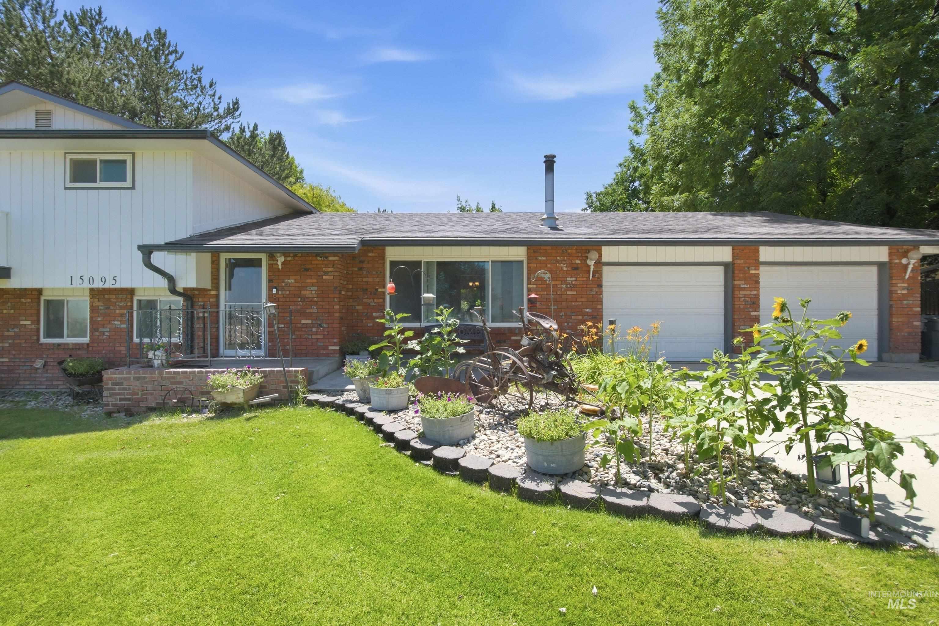 15095 David St Property Photo 3