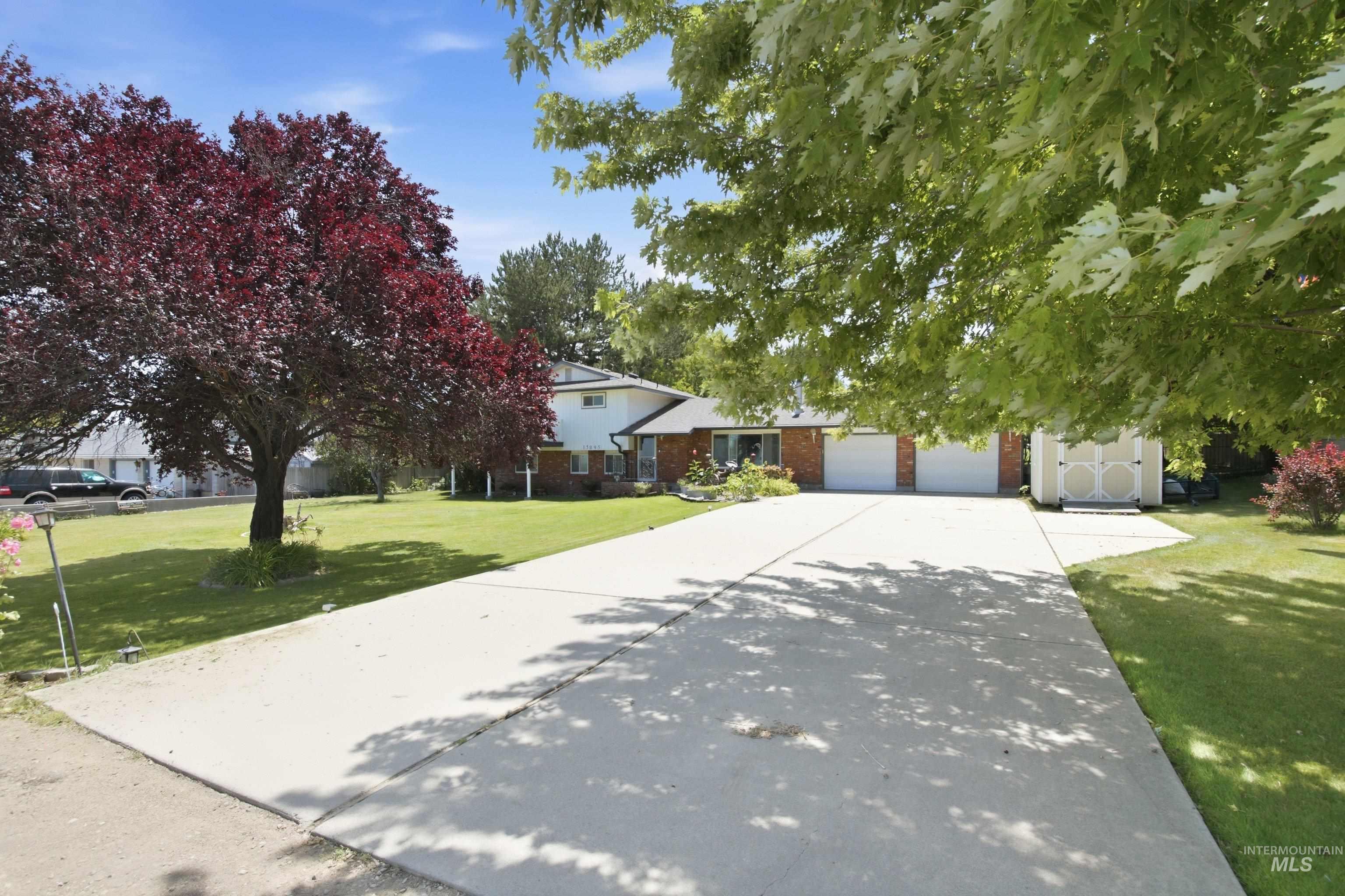 15095 David St Property Photo 5