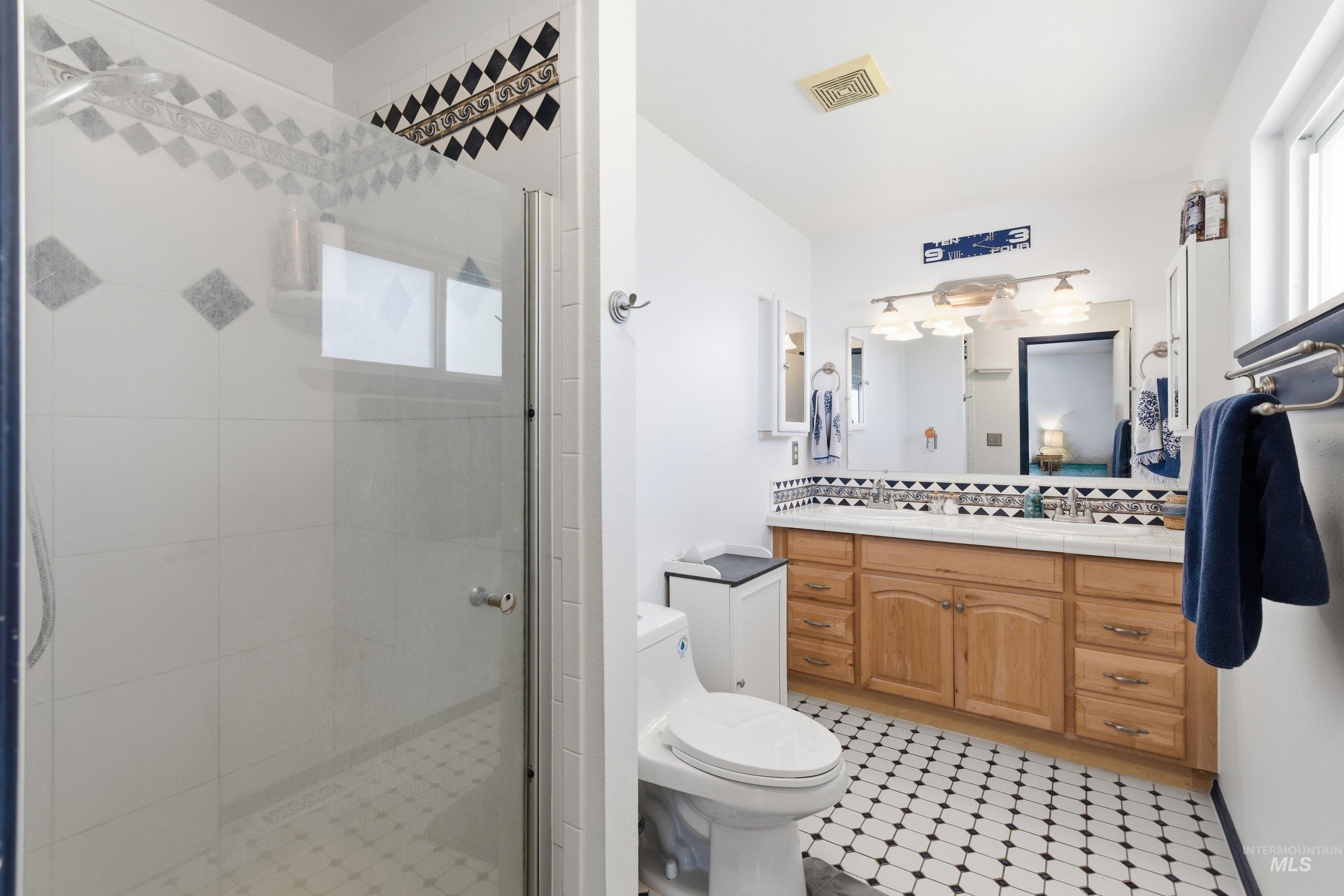15095 David St Property Photo 22