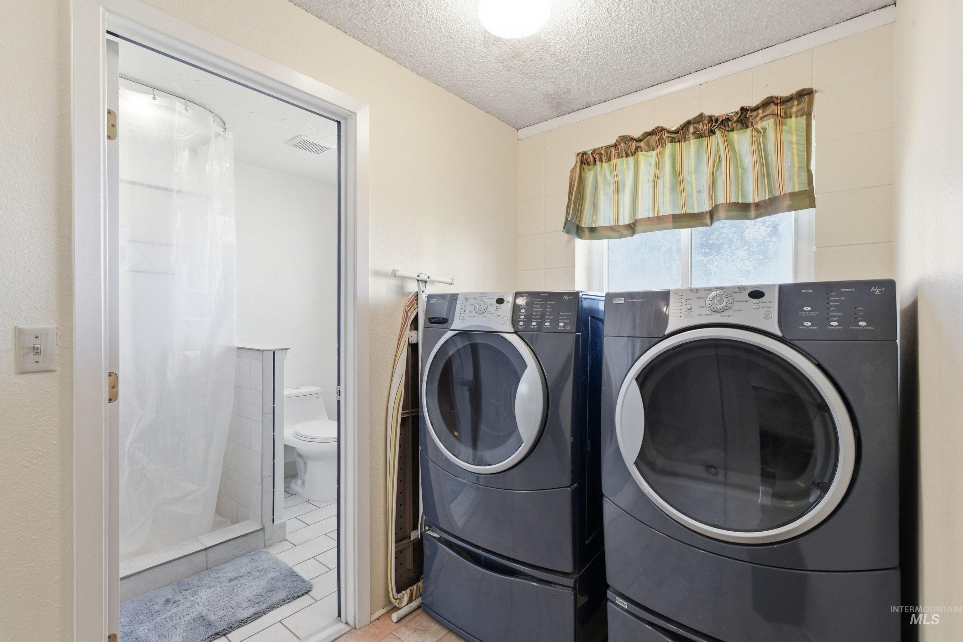 15095 David St Property Photo 25