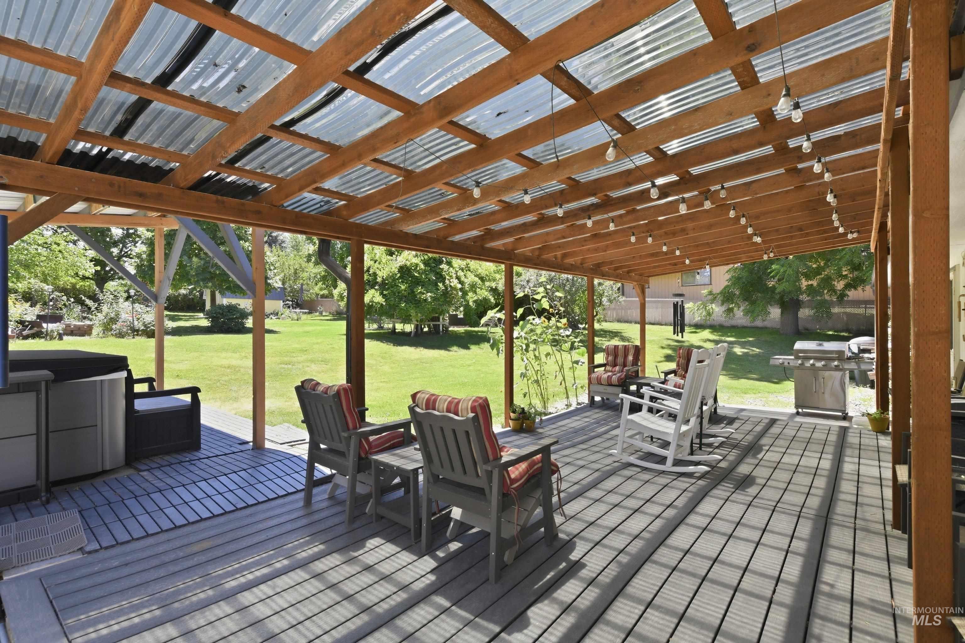 15095 David St Property Photo 28