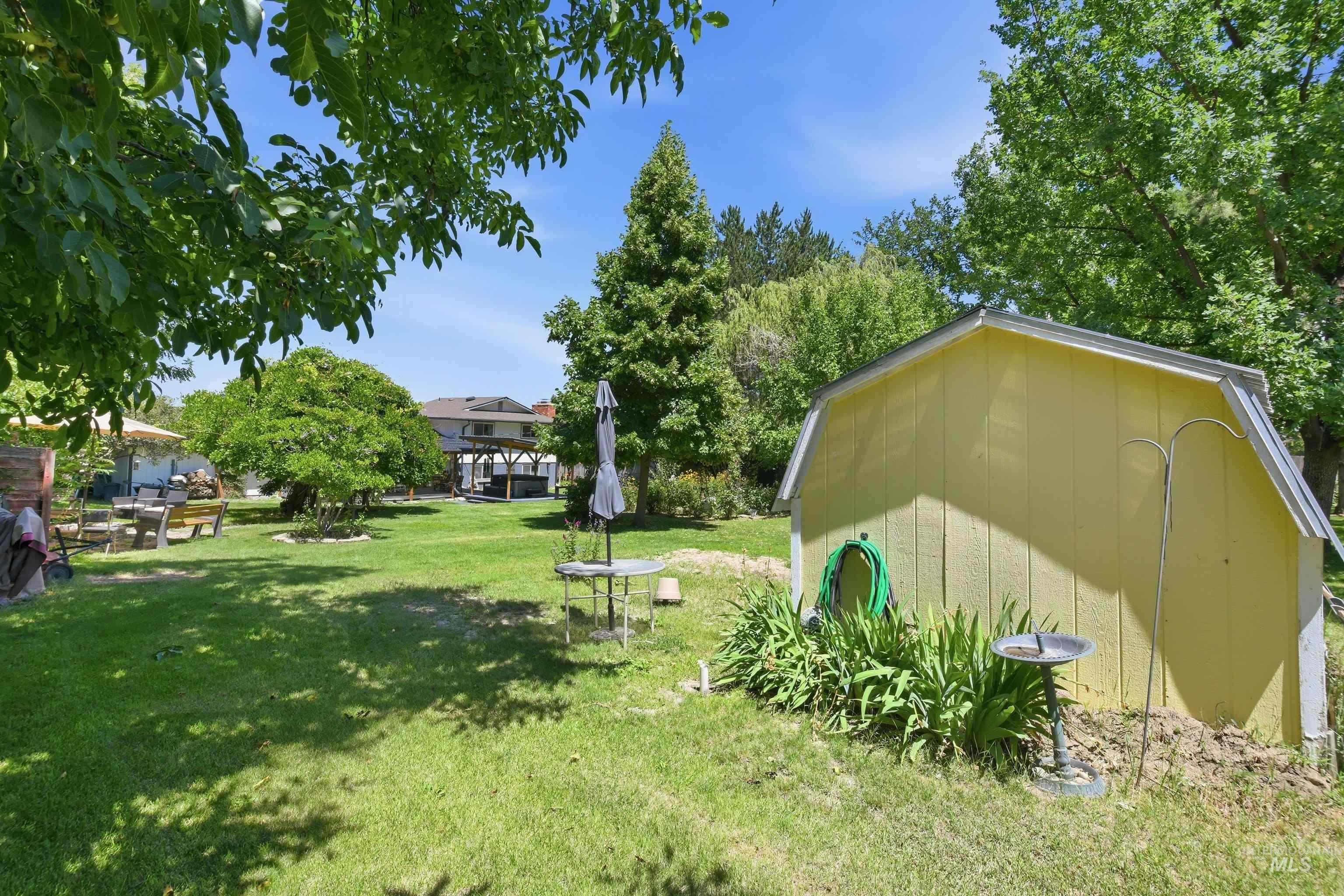 15095 David St Property Photo 30