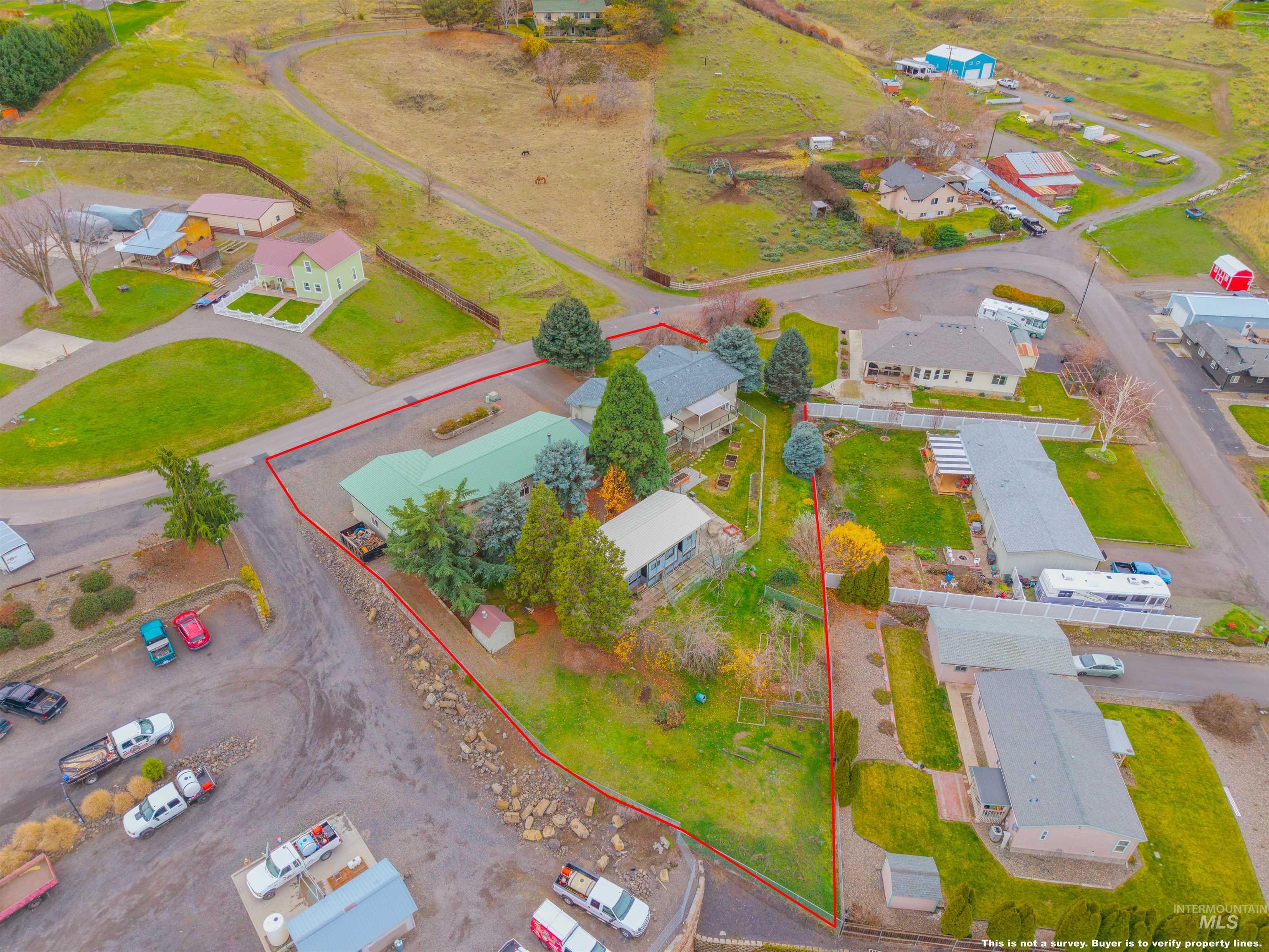 1373 Toby Lane Property Photo 6