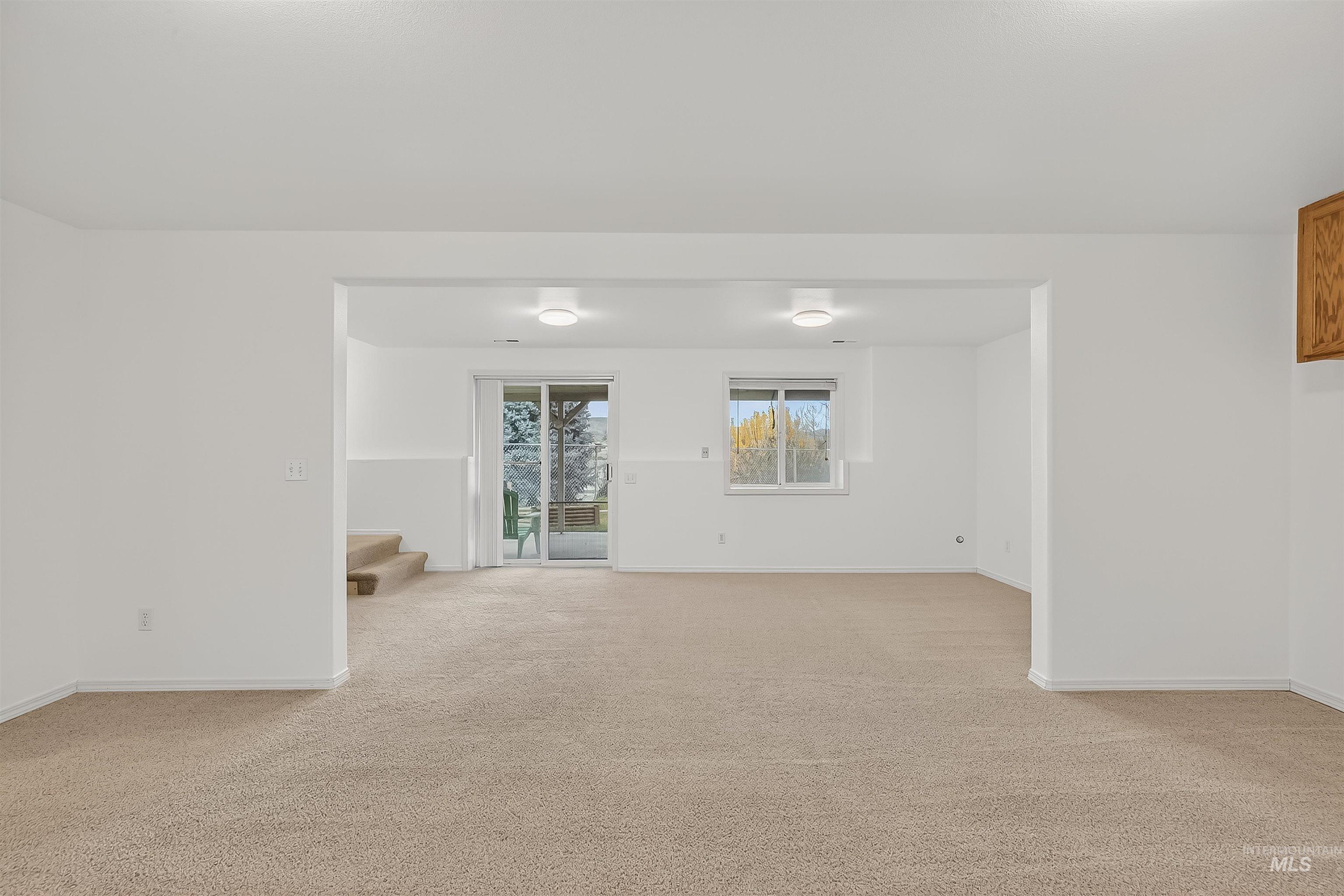 1373 Toby Lane Property Photo 17