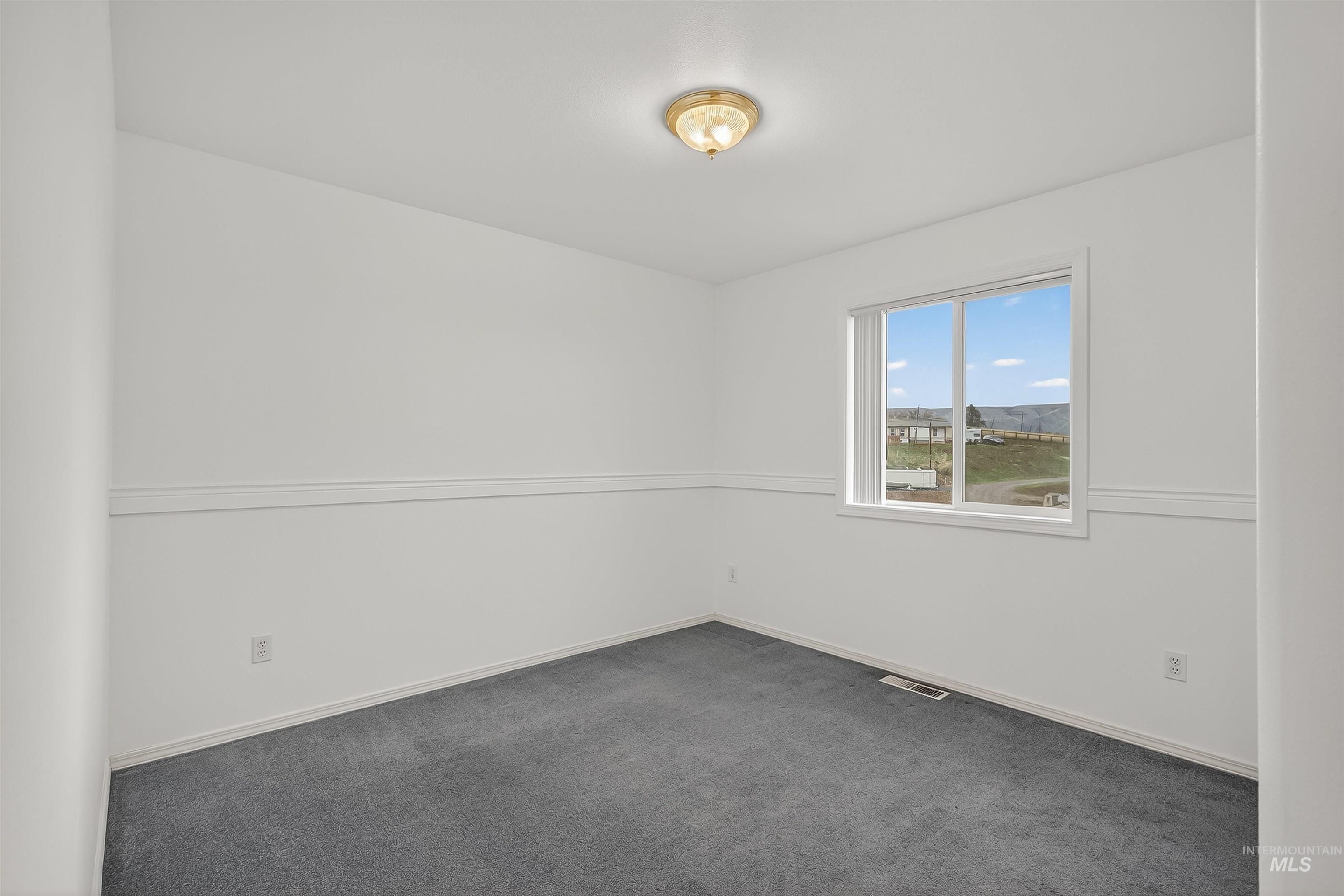1373 Toby Lane Property Photo 20