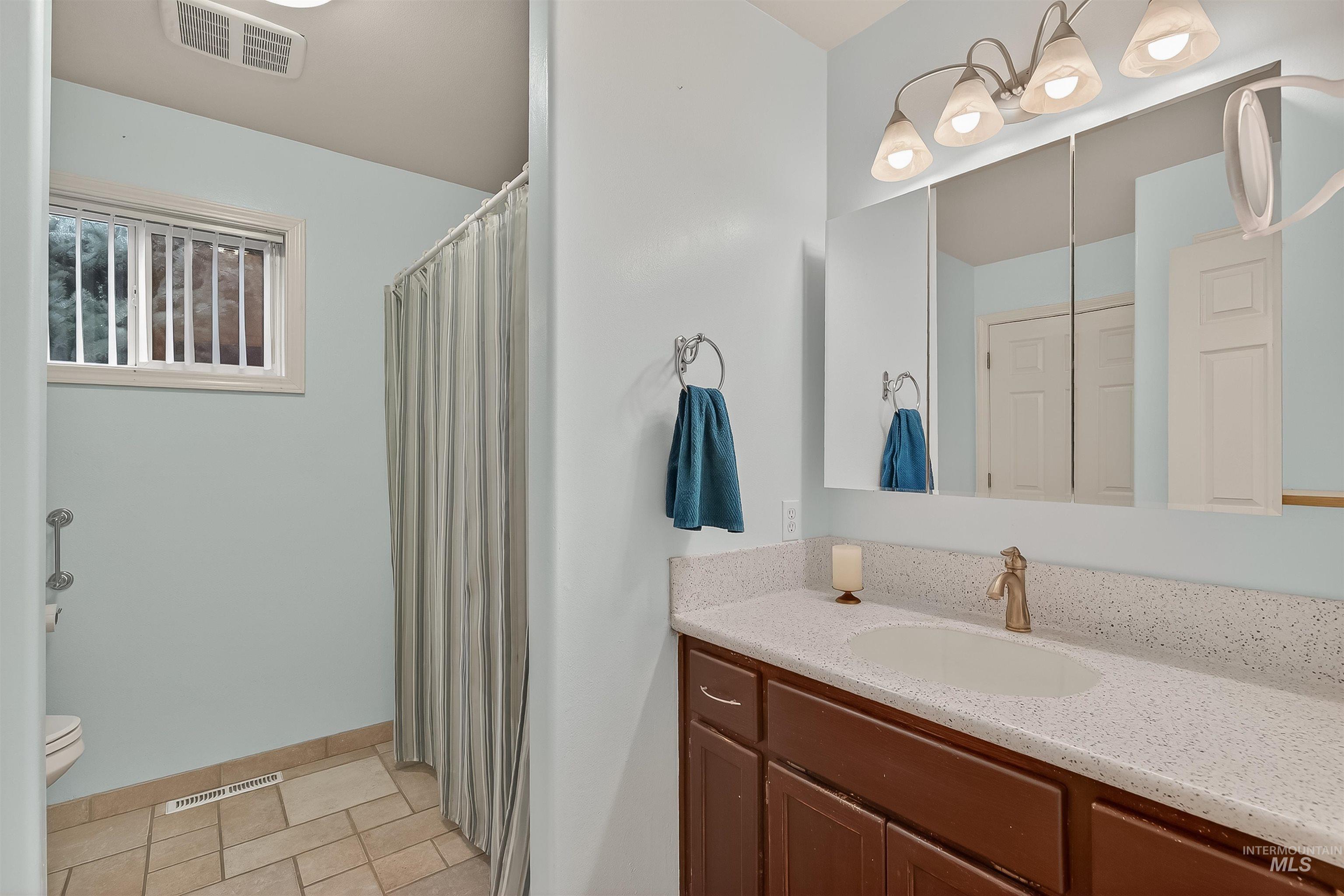 1373 Toby Lane Property Photo 24