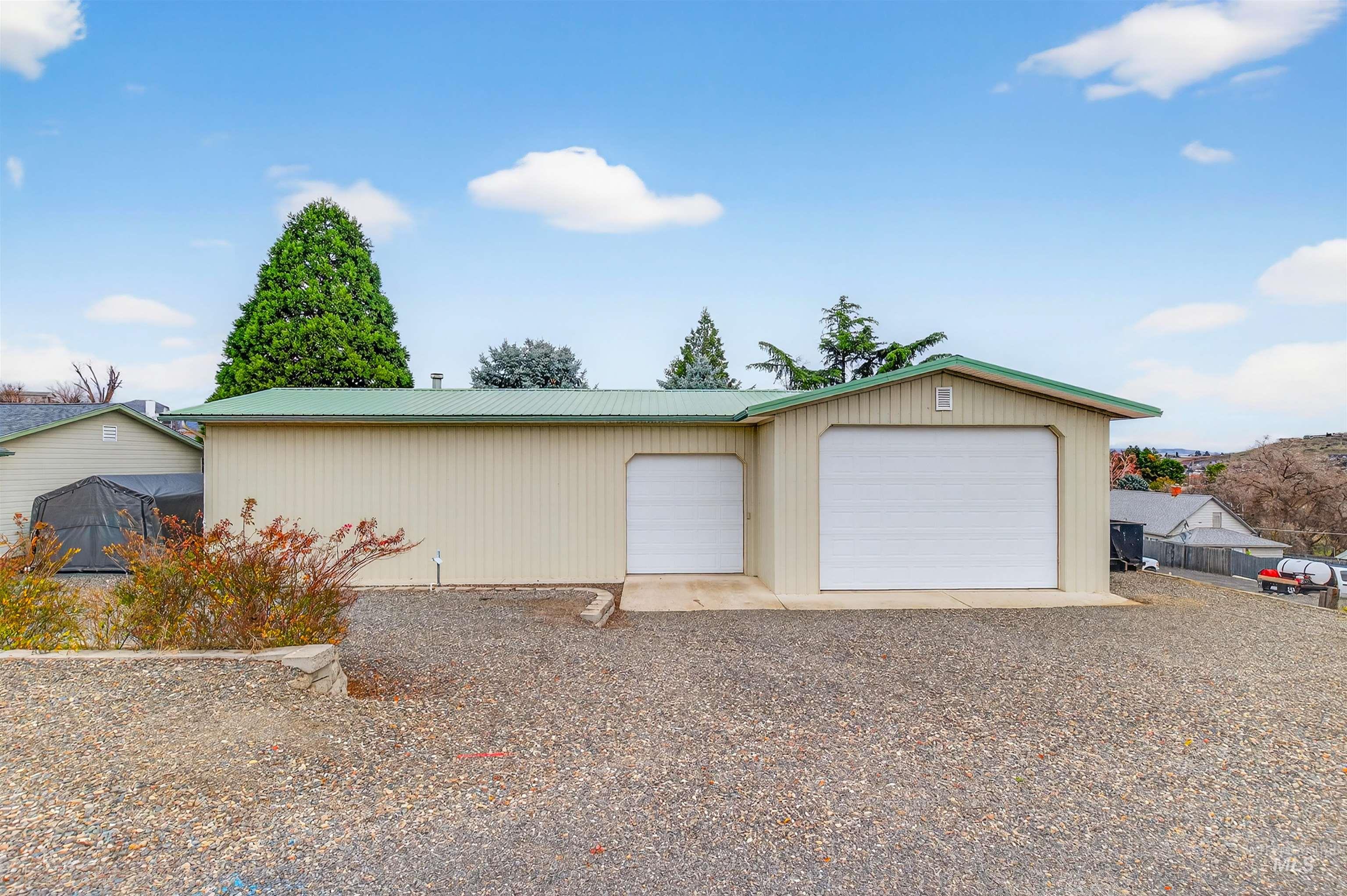 1373 Toby Lane Property Photo 35