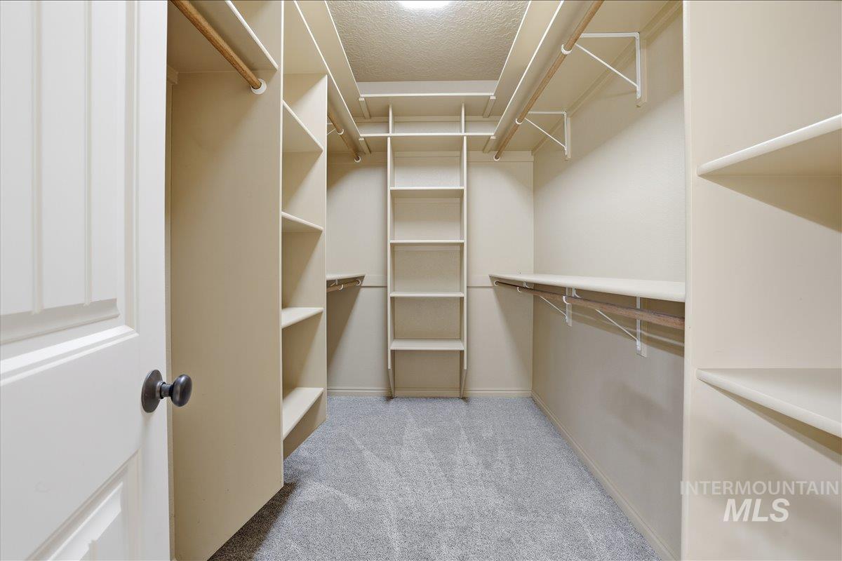 11739 W Creekrapids Dr Property Photo 17