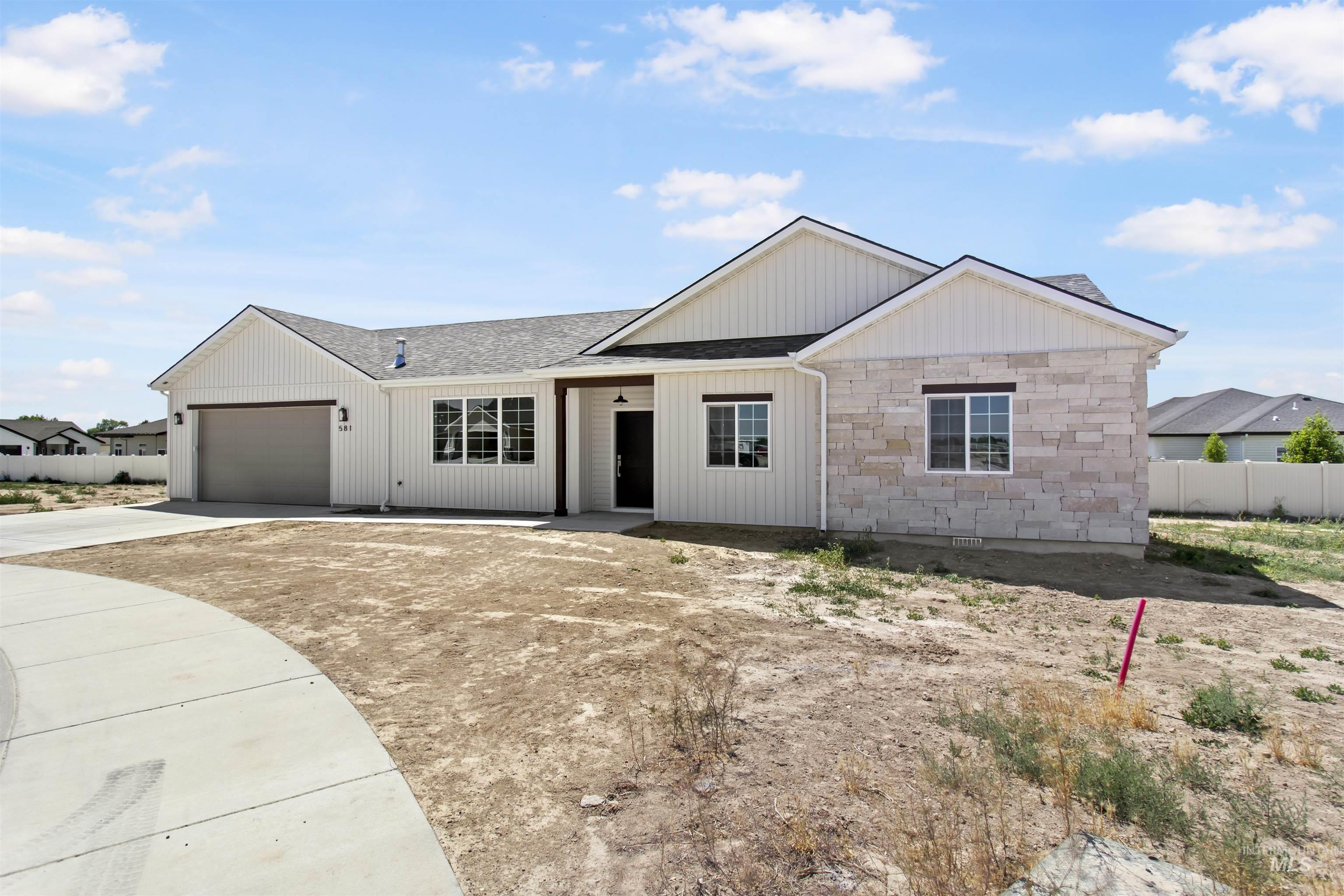 581 Gemini Ct Property Photo 42
