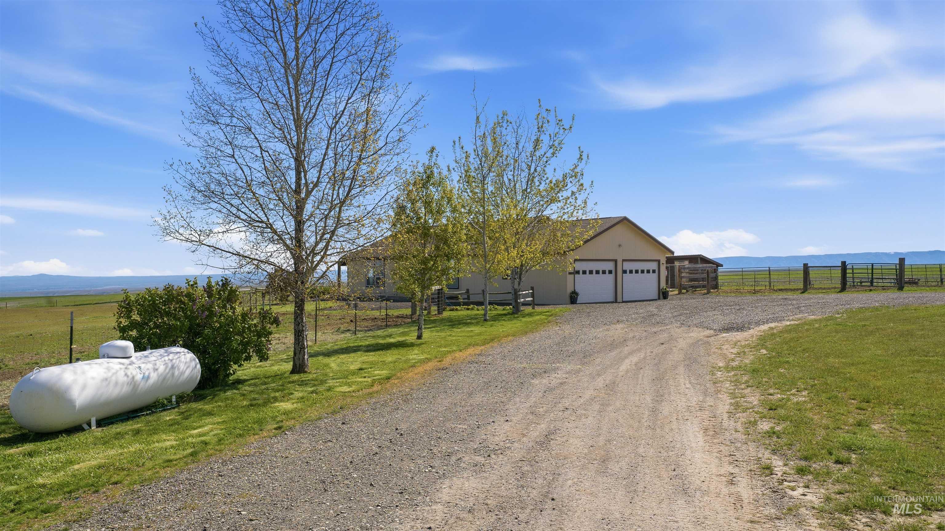 19397 Cloverland Rd. Property Photo 29
