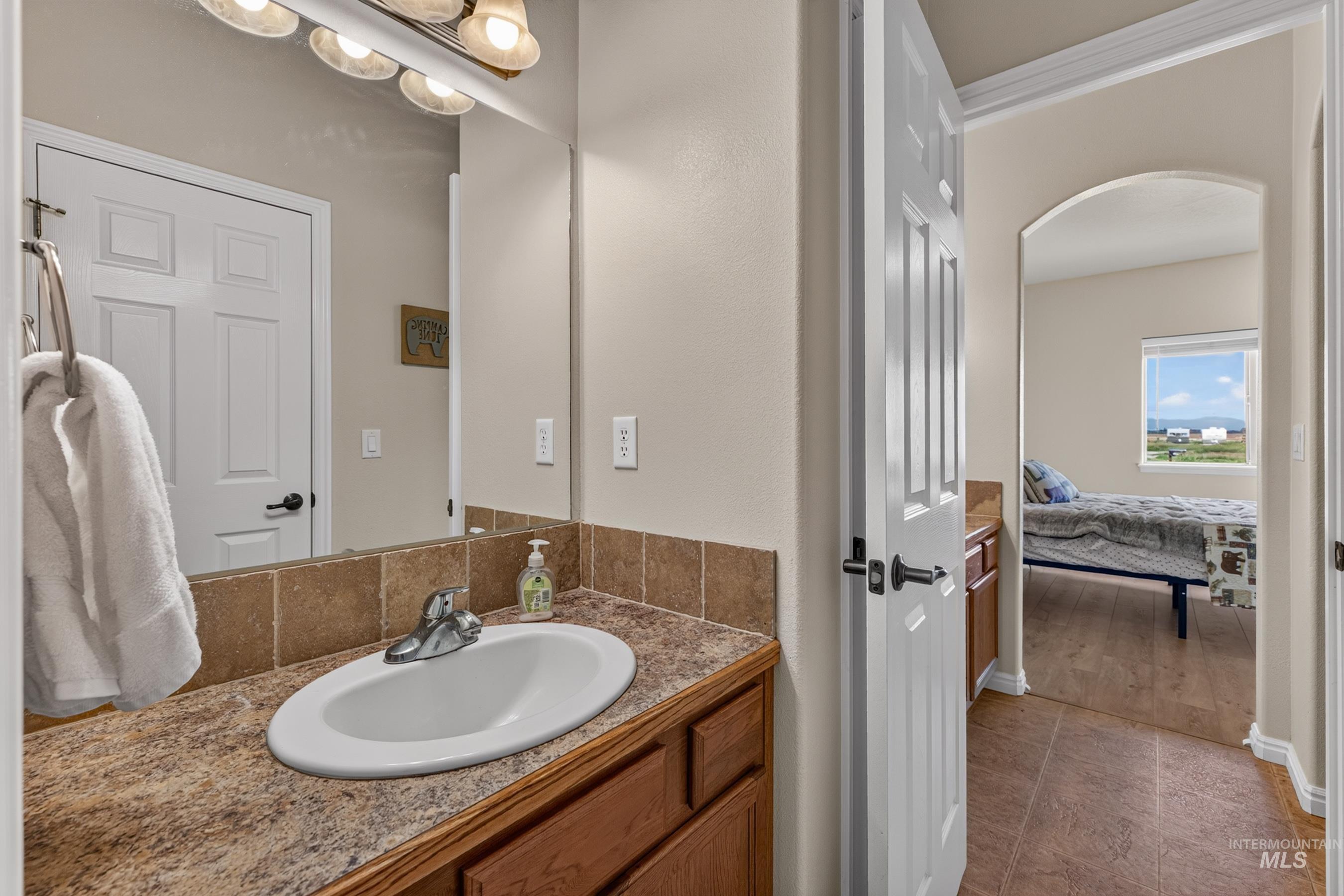 34 Mangum Circle Property Photo 19