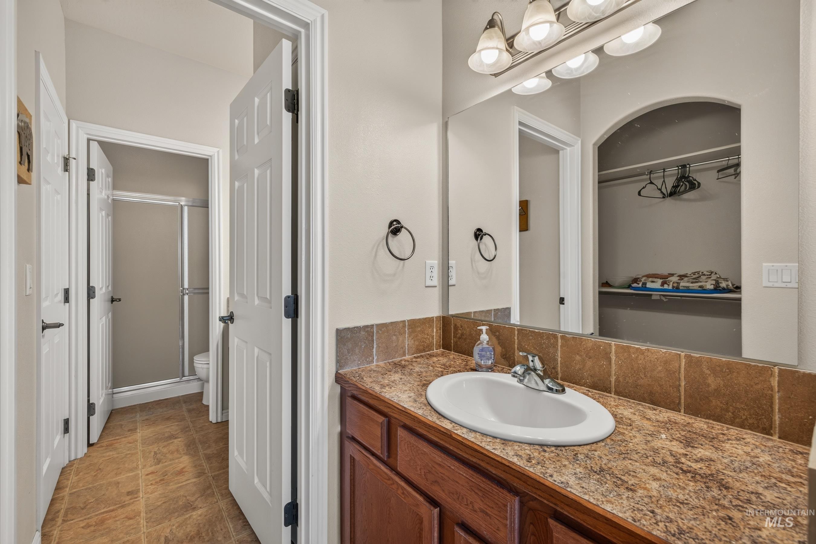 34 Mangum Circle Property Photo 20